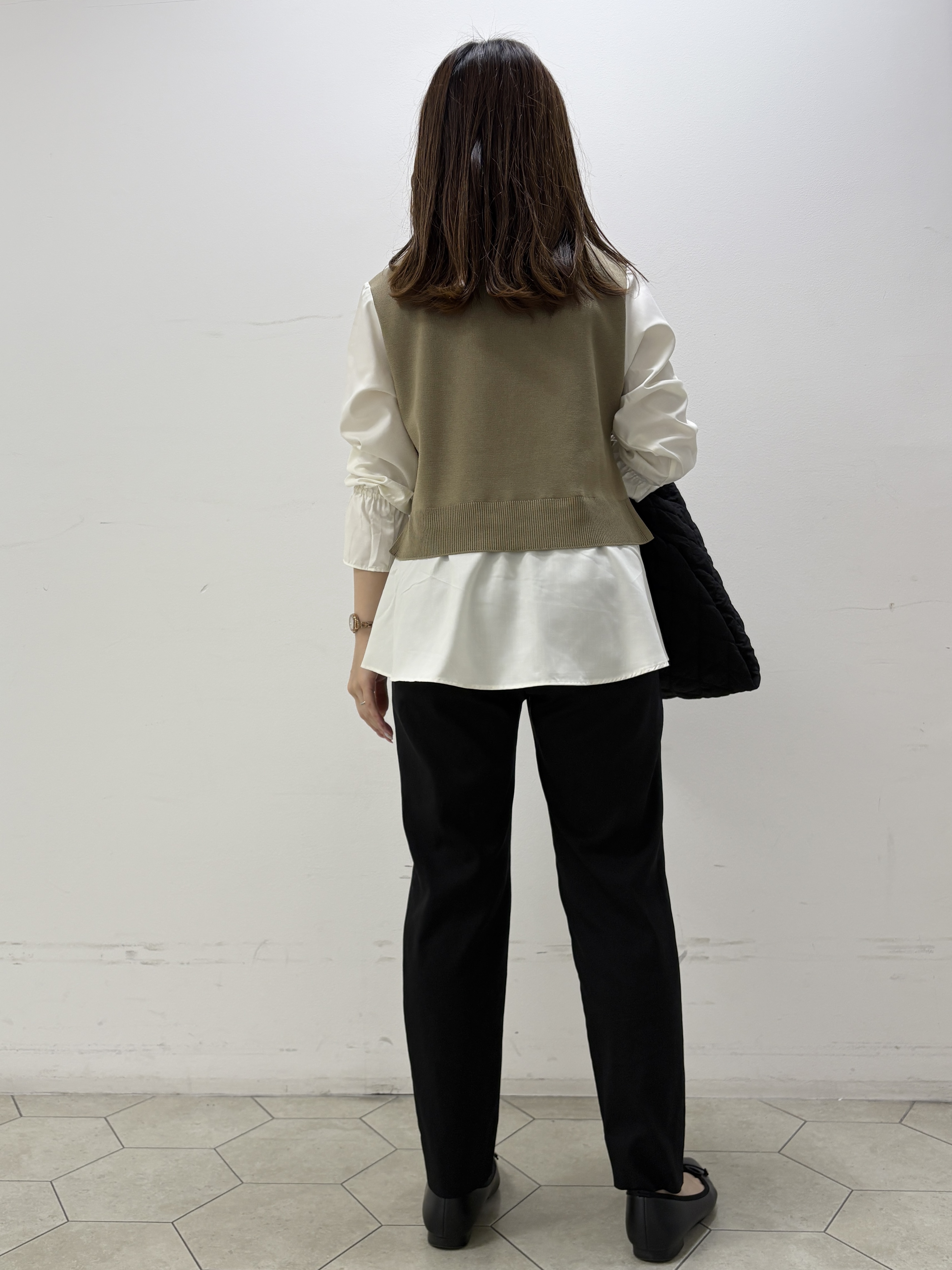 kahoさんの「INDIVI｜【洗える／1枚でコーデ完成】重ね着風ニットトップス」を使ったコーディネート