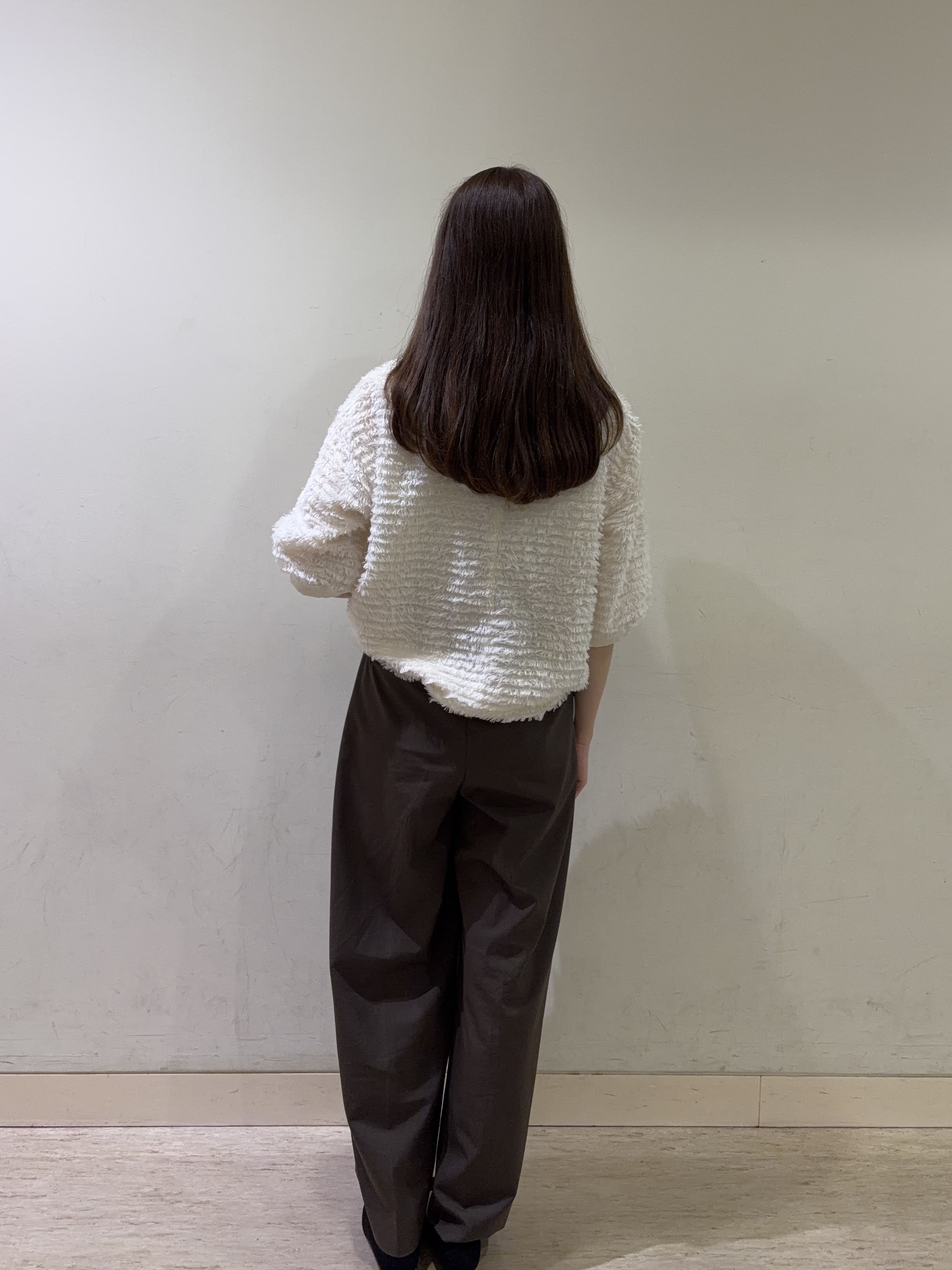 mayuさんの「UNTITLED｜【秋映え/体型カバー】フェザージャガードプルオーバー」を使ったコーディネート