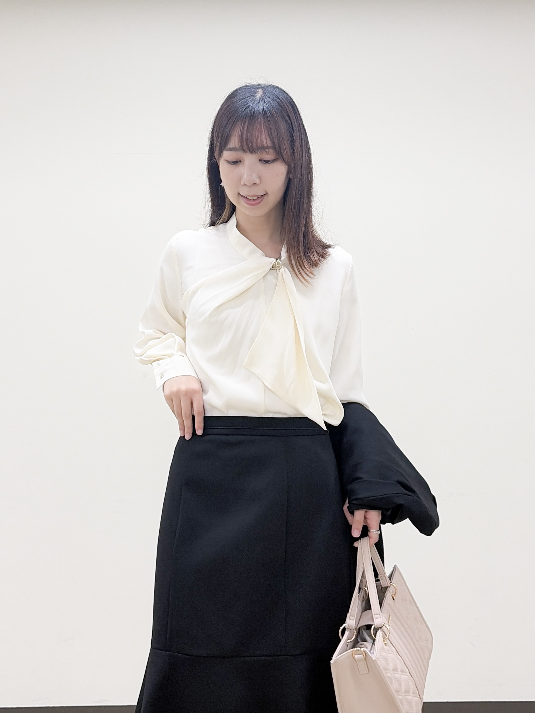 yurinaさんの「index｜【XS-3Lサイズ】ストレッチテーラードジャケット《ウォッシャブル／イージーアイロン》」を使ったコーディネート