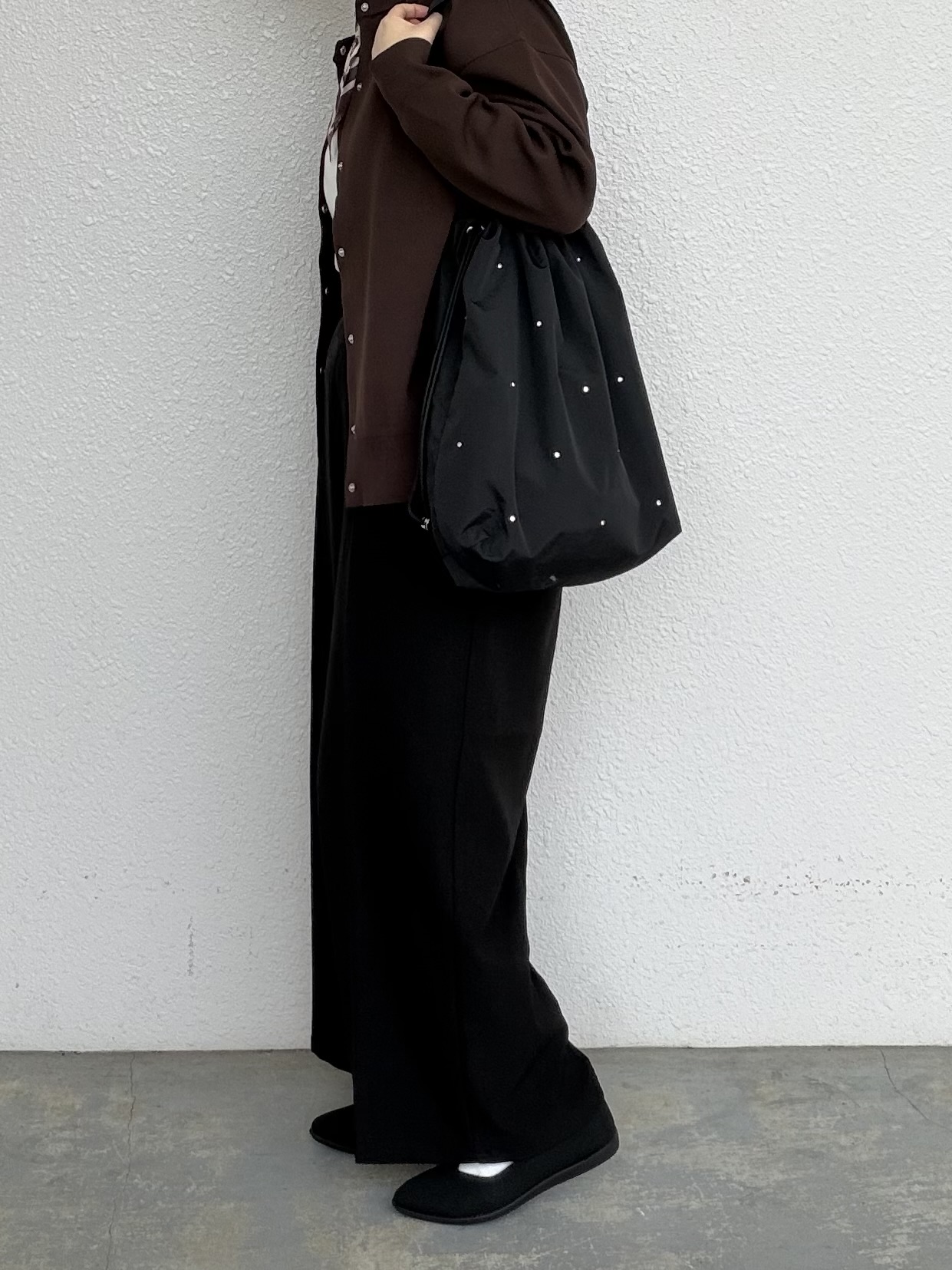 ひらしーさんの「SHOO･LA･RUE｜【セットアップ可/洗濯機可】軽やかに羽織れる スポンディッシュ ニットカーディガン」を使ったコーディネート