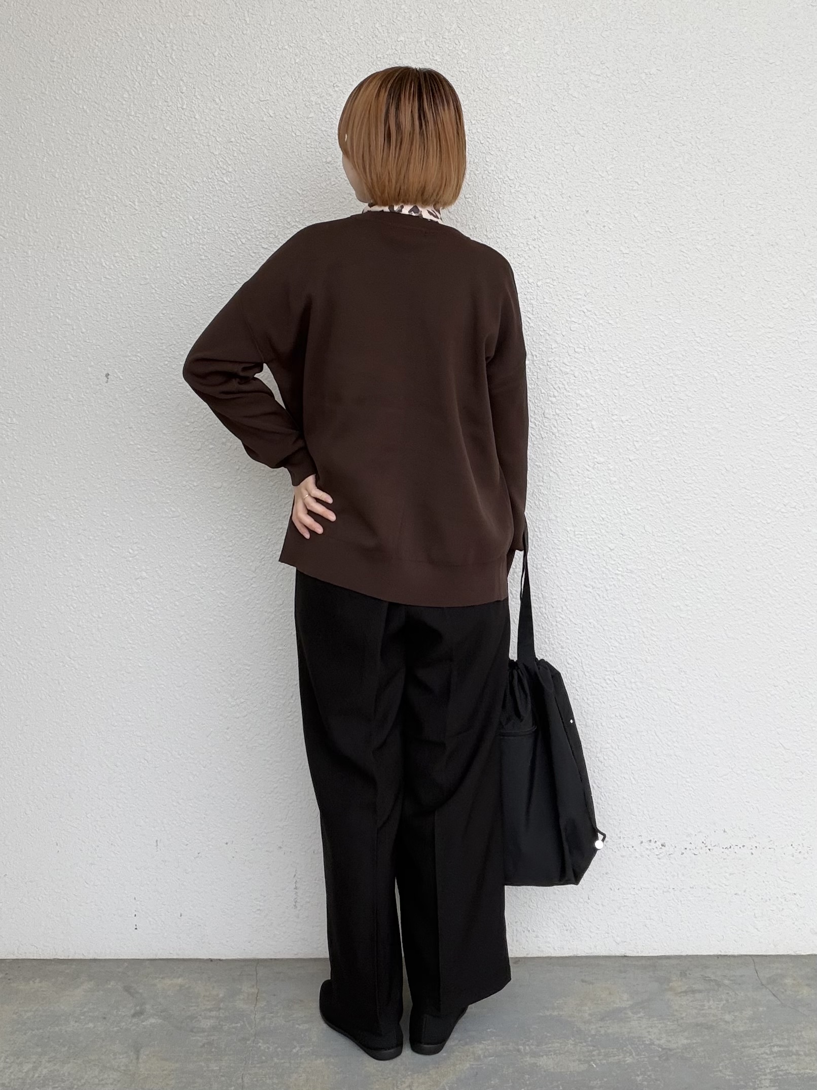 ひらしーさんの「SHOO･LA･RUE｜【セットアップ可/洗濯機可】軽やかに羽織れる スポンディッシュ ニットカーディガン」を使ったコーディネート