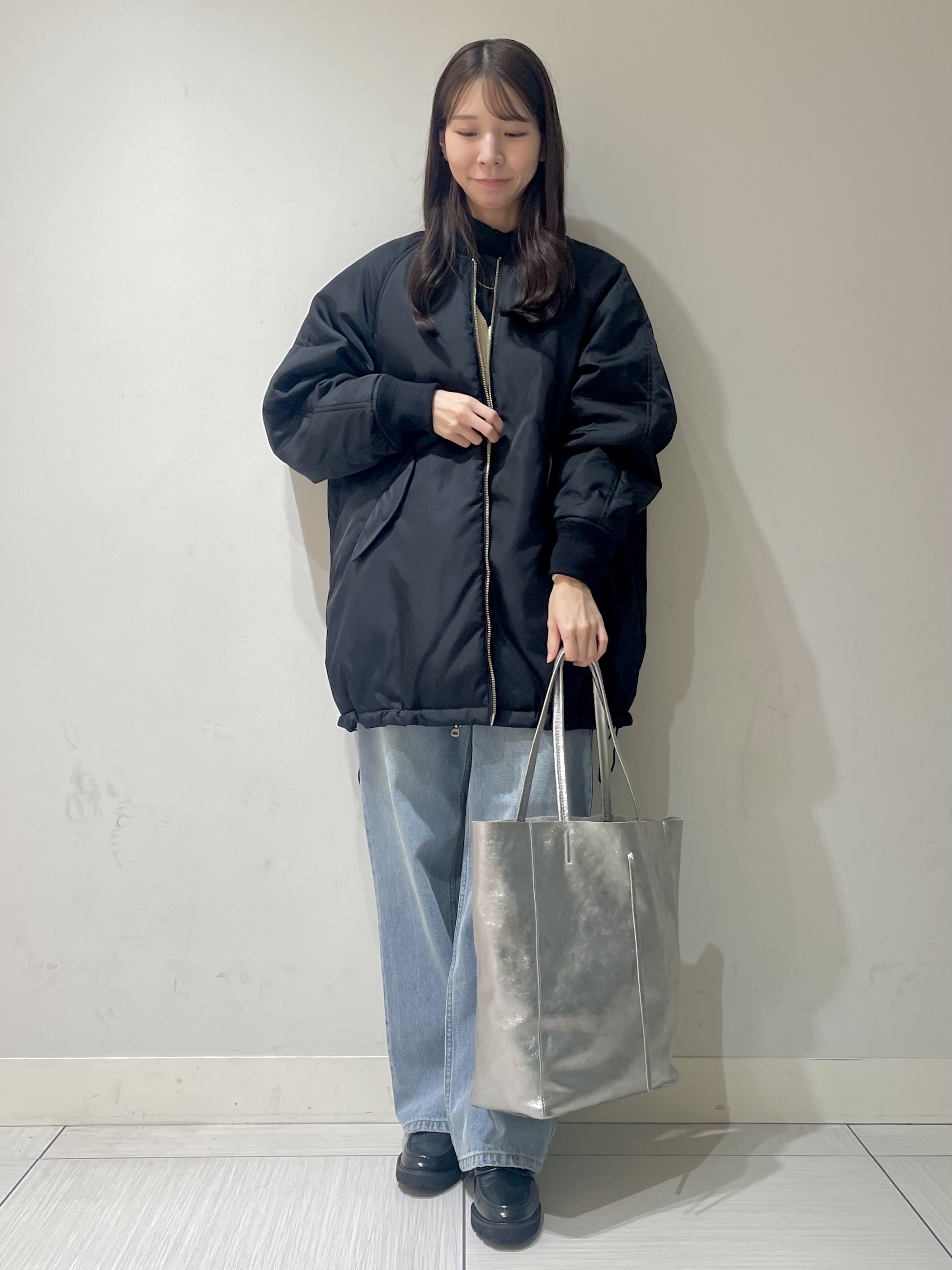 ことさんの「DRESSTERIOR｜シアータートル」を使ったコーディネート