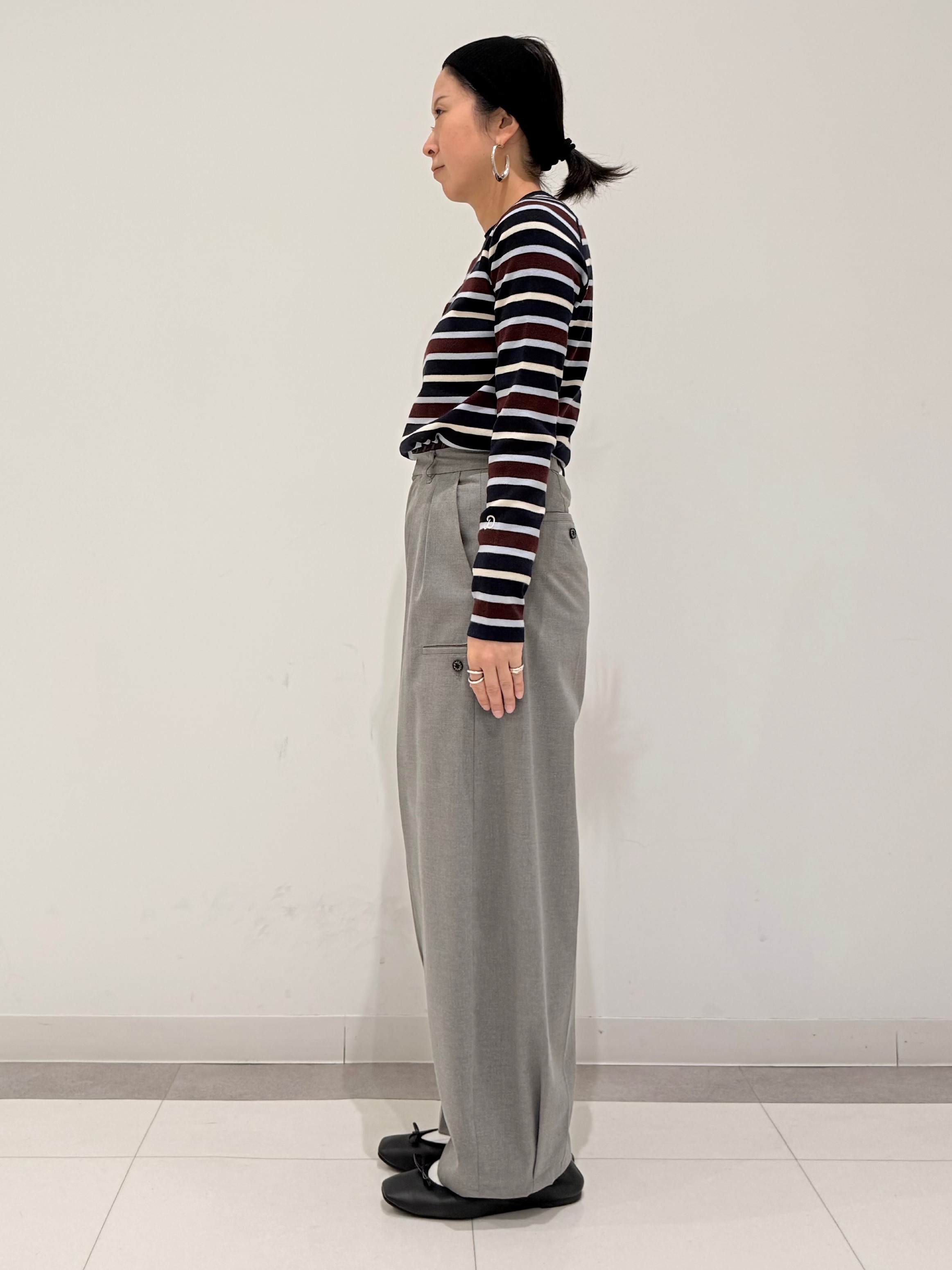 MIYAKAWAさんの「DRESSTERIOR｜ストレッチ フルニードルボーダーニット」を使ったコーディネート