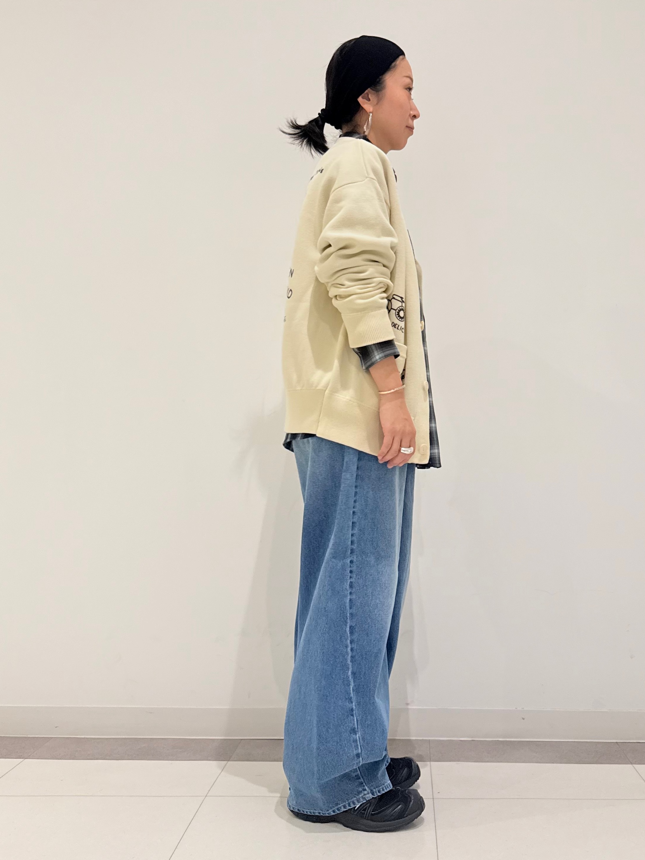 MIYAKAWAさんの「DRESSTERIOR｜【ウォッシャブル】ビエラオンブレチェックシャツ」を使ったコーディネート