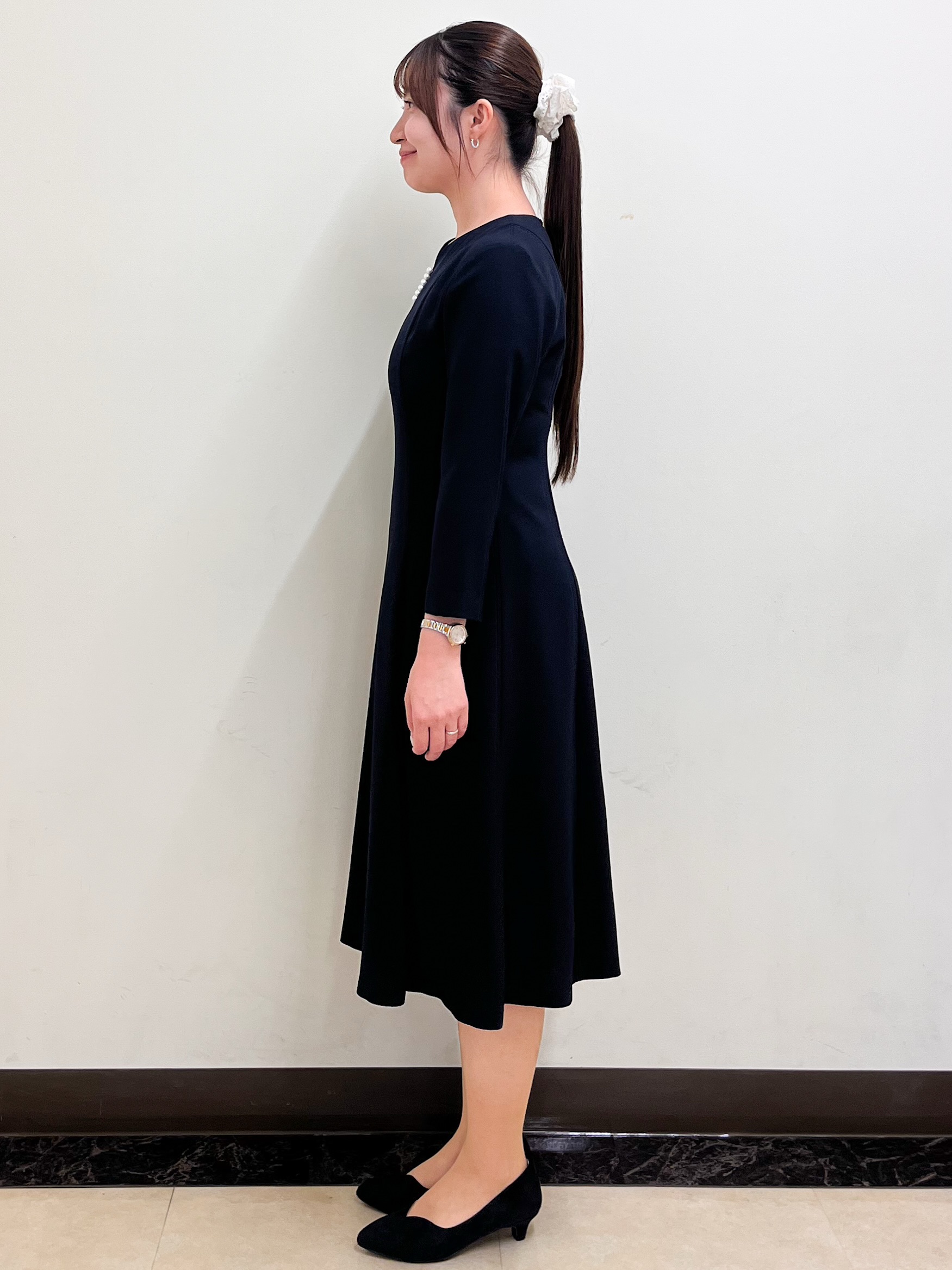 mikikoさんの「Reflect｜【SS-4Lサイズ】パール調パーツデザイン ノーカラーワンピース」を使ったコーディネート