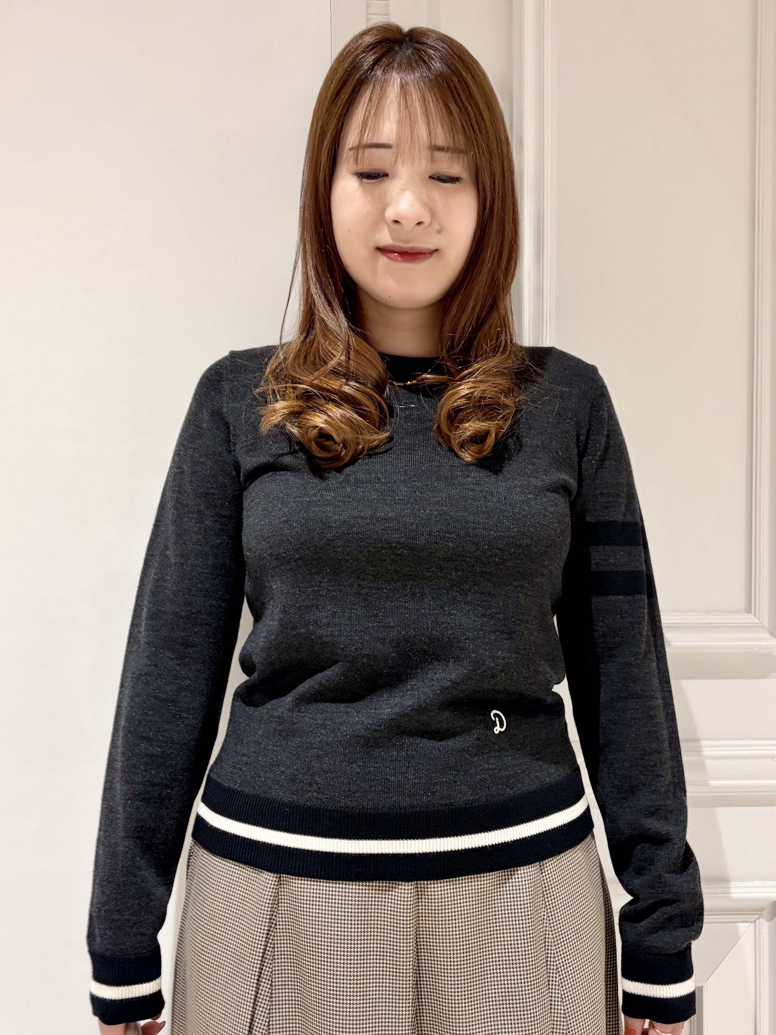 minowaさんの「DRESSTERIOR｜【ウォッシャブル】ファインメリノ アームラインニット」を使ったコーディネート