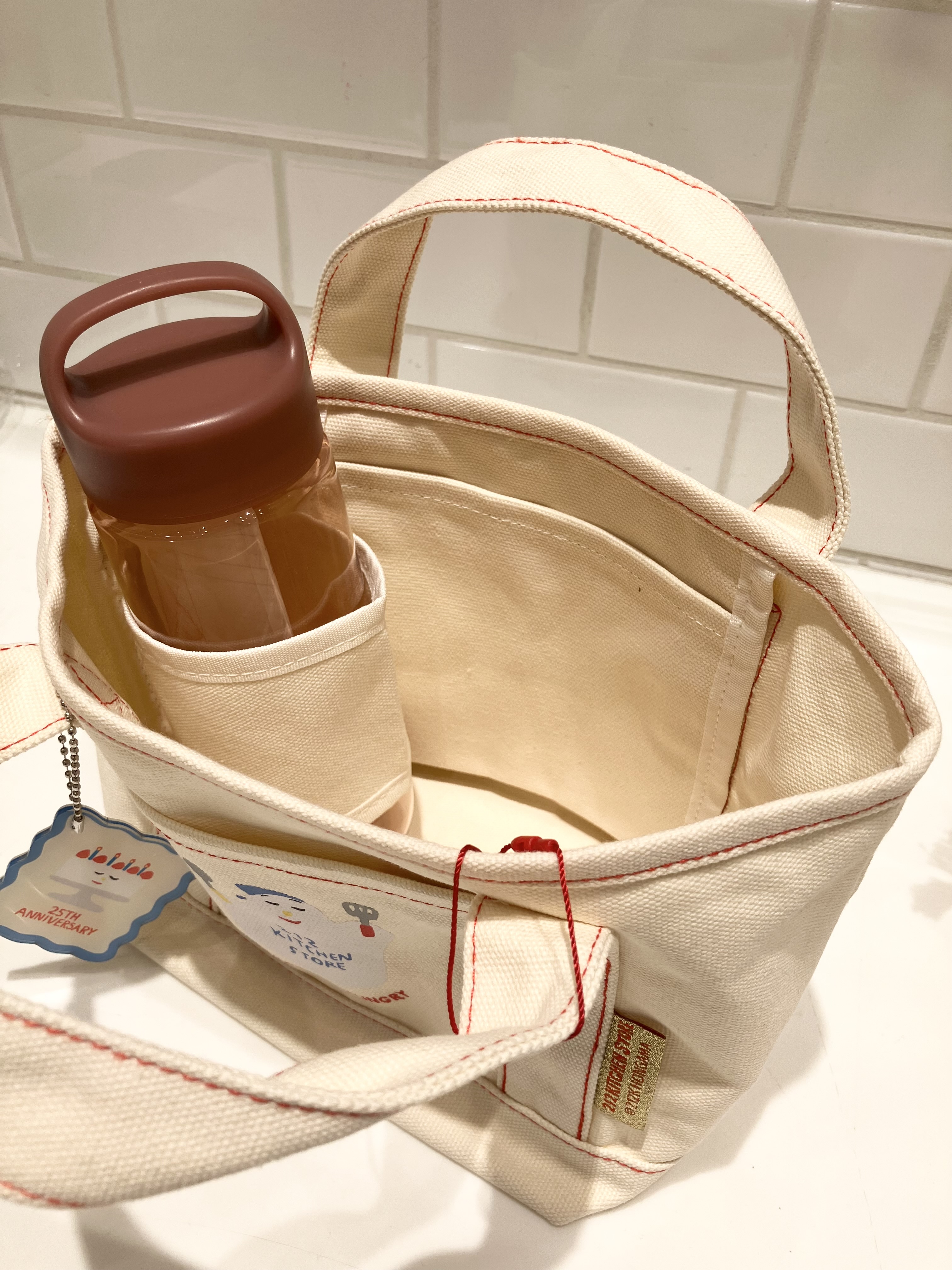 たまさんの「212 KITCHEN STORE｜ランチバッグ GHOST IV ＜HONGAMA ホンガマ＞」を使ったコーディネート