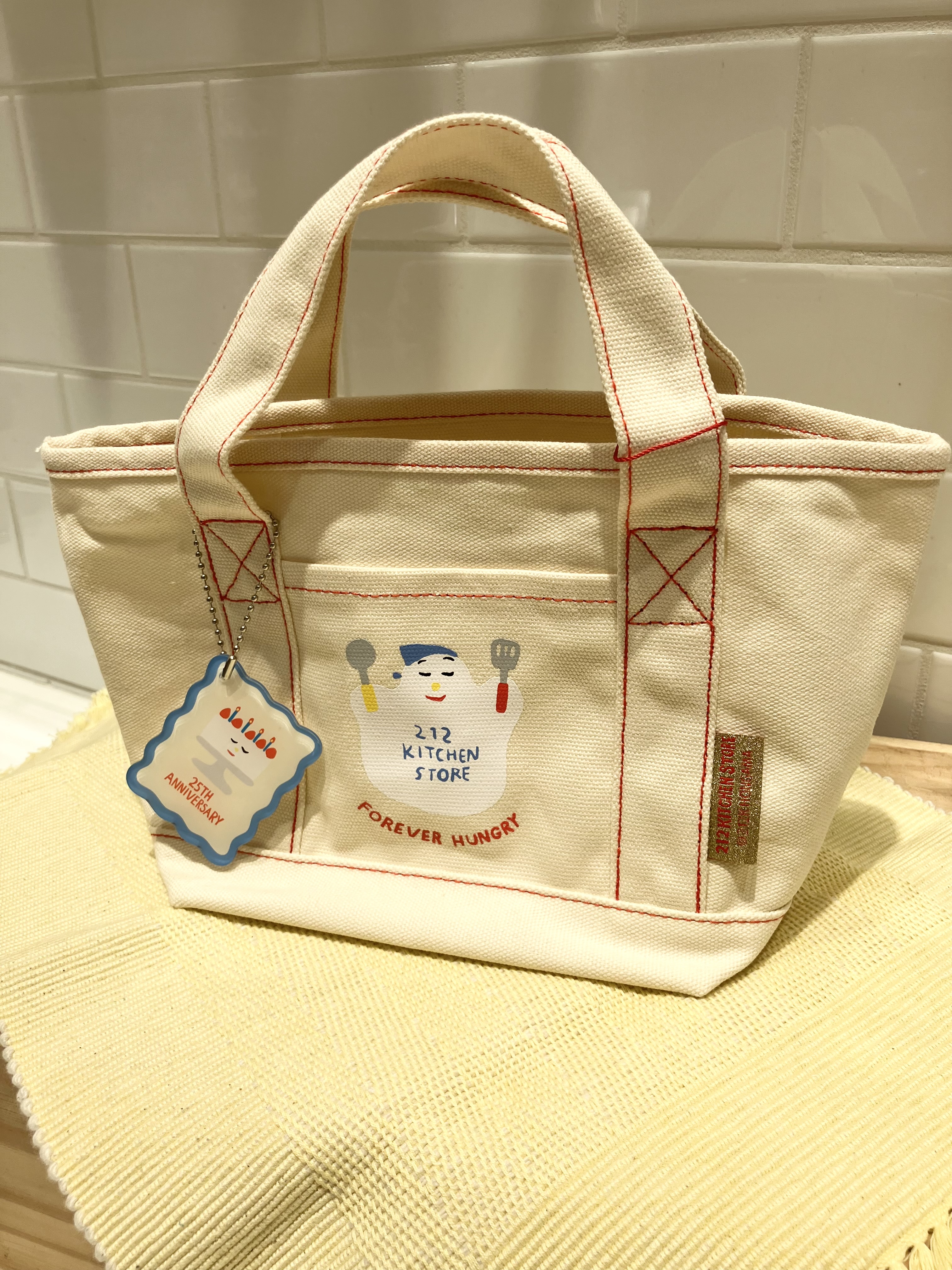 たまさんの「212 KITCHEN STORE｜ランチバッグ GHOST IV ＜HONGAMA ホンガマ＞」を使ったコーディネート