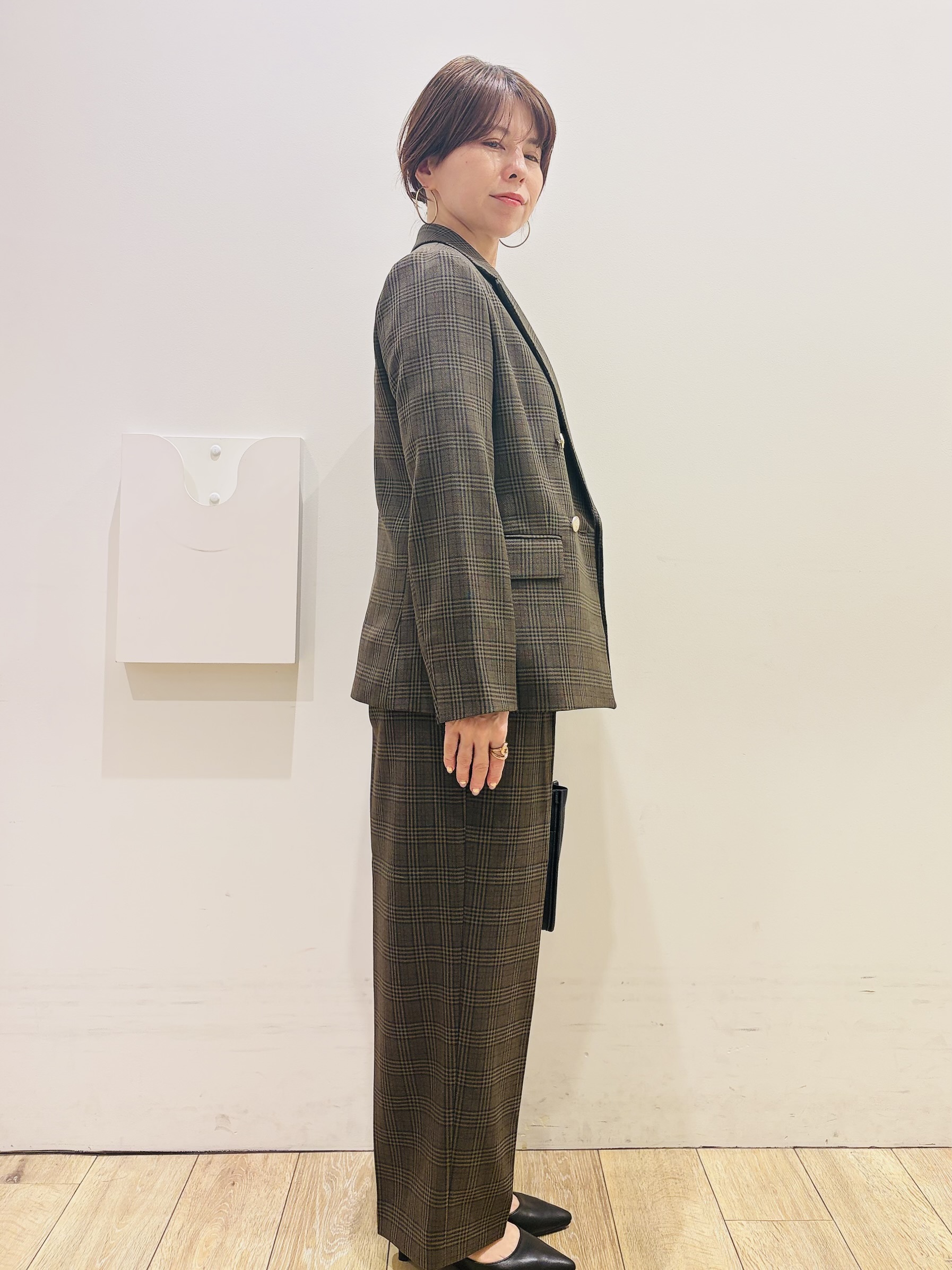 YUKOさんの「index｜【セットアップ可】ストレッチツイルダブルブレストテーラードジャケット《洗濯機OK／防シワ》」を使ったコーディネート