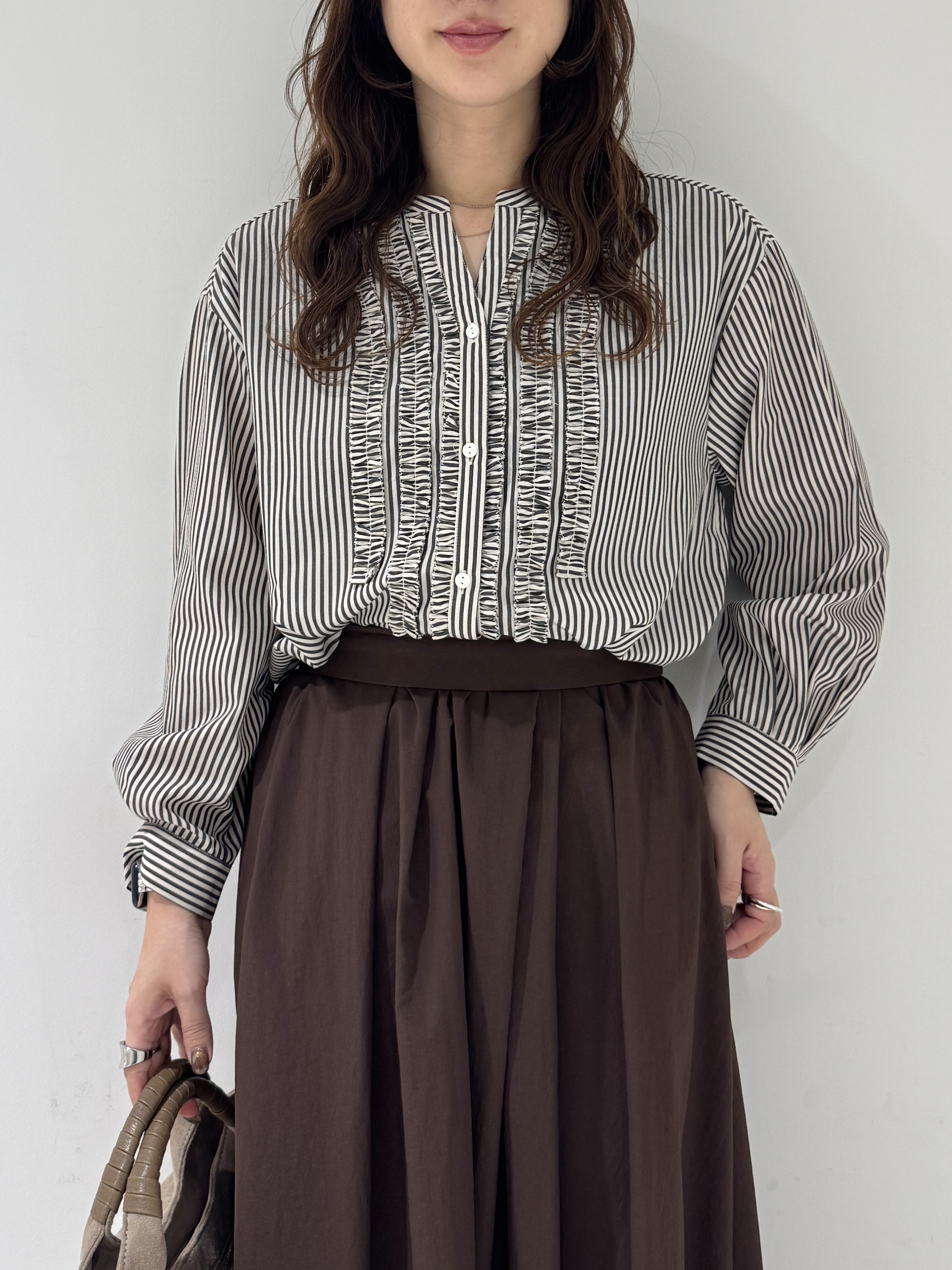 そんさんの「INDIVI｜【軽やか】ブークレニットジャケット」を使ったコーディネート
