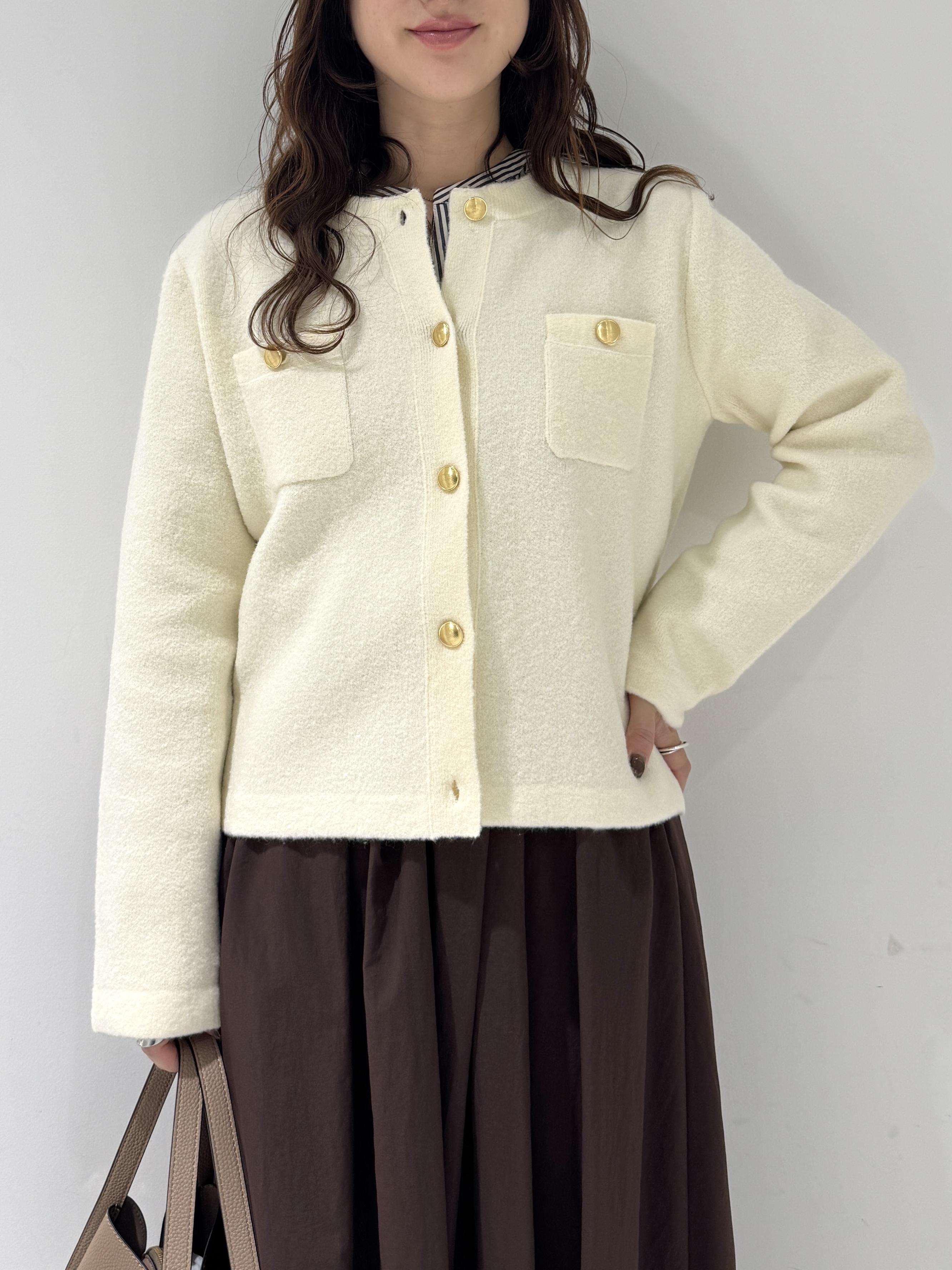 そんさんの「INDIVI｜【軽やか】ブークレニットジャケット」を使ったコーディネート