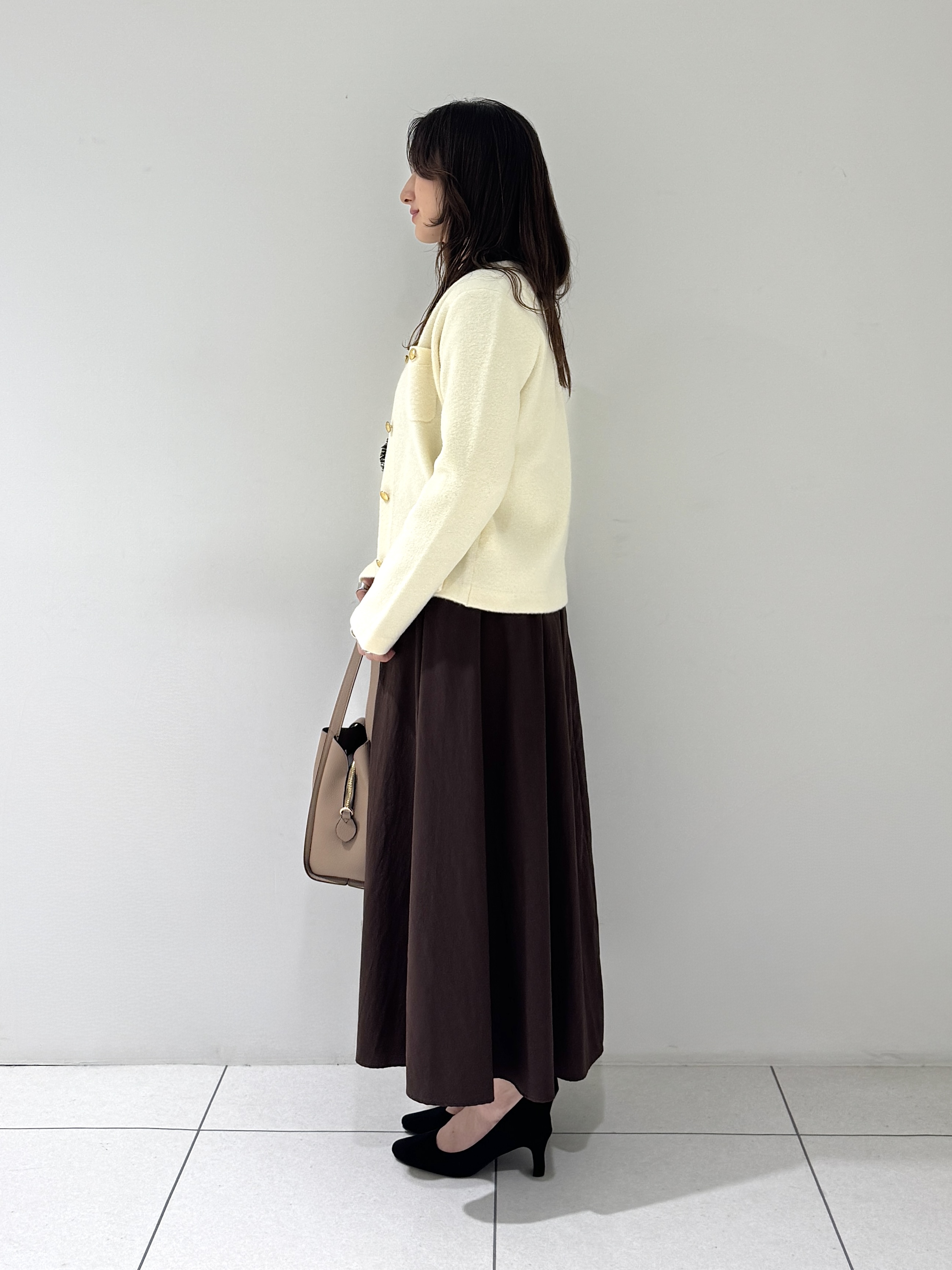 そんさんの「INDIVI｜【軽やか】ブークレニットジャケット」を使ったコーディネート