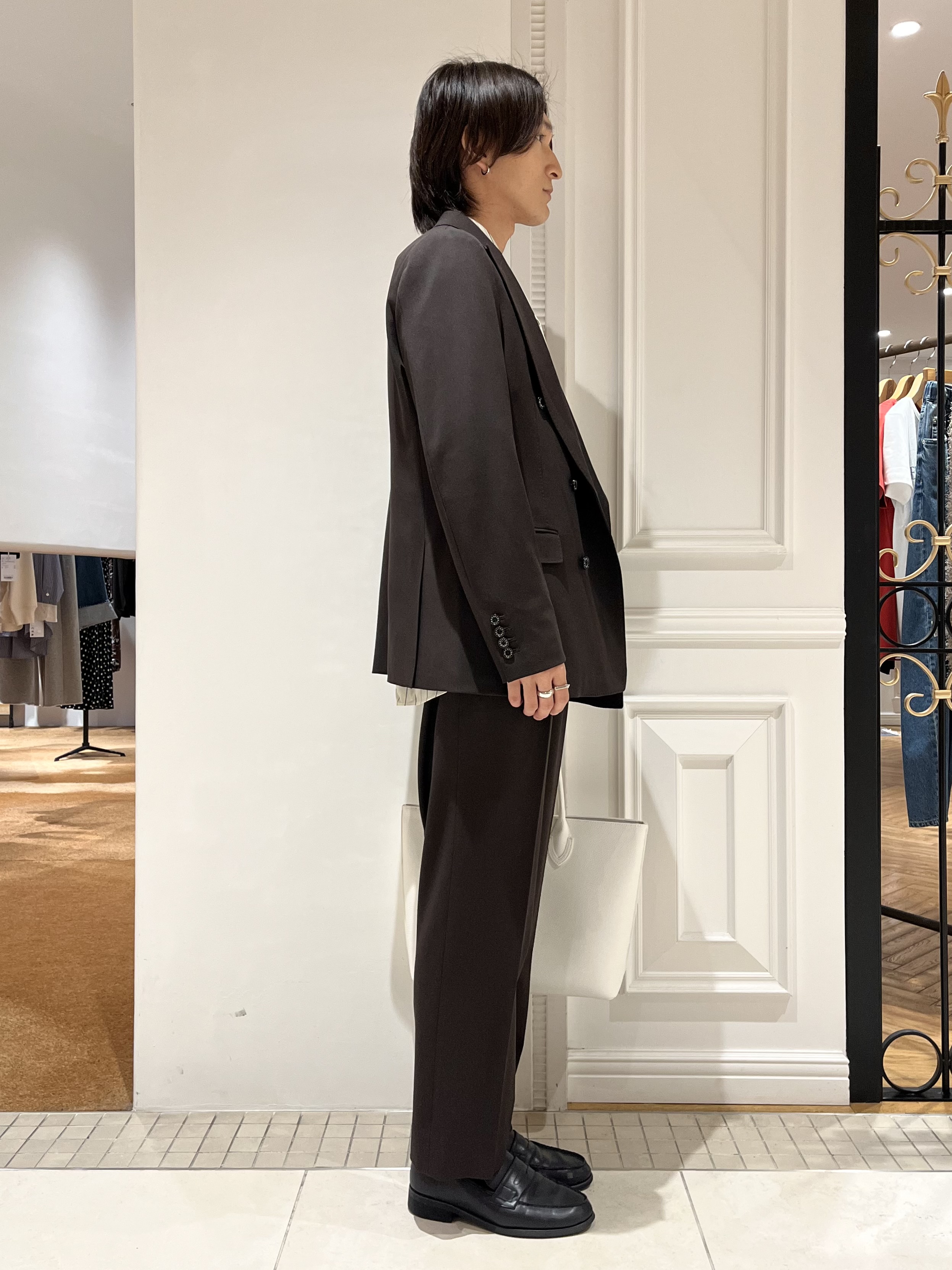 Watanabeさんの「DRESSTERIOR｜【温度調節機能/セットアップ可】コンフォータブル ジャケット」を使ったコーディネート