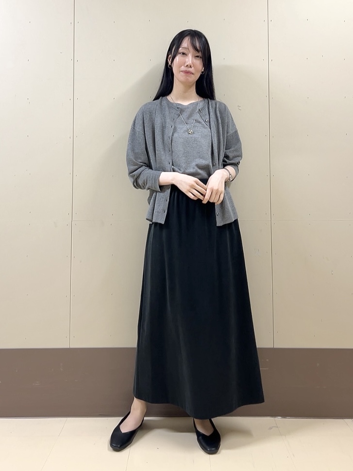 sechiさんの「UNTITLED｜【アンサンブル可/秋羽織り/シアー】前後2WAYカーディガン」を使ったコーディネート