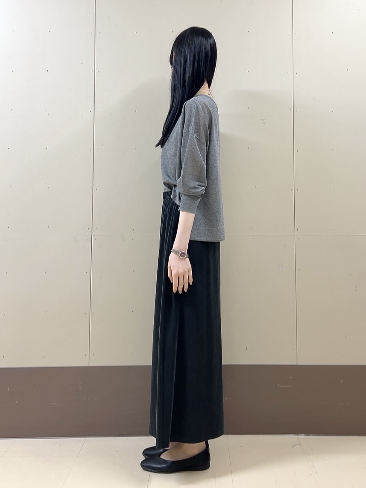 sechiさんの「UNTITLED｜【アンサンブル可/秋羽織り/シアー】前後2WAYカーディガン」を使ったコーディネート