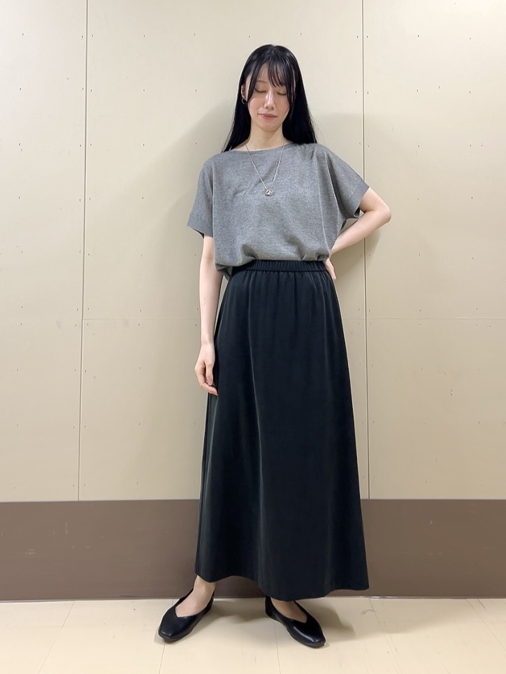sechiさんの「UNTITLED｜【アンサンブル可/秋羽織り/シアー】前後2WAYカーディガン」を使ったコーディネート