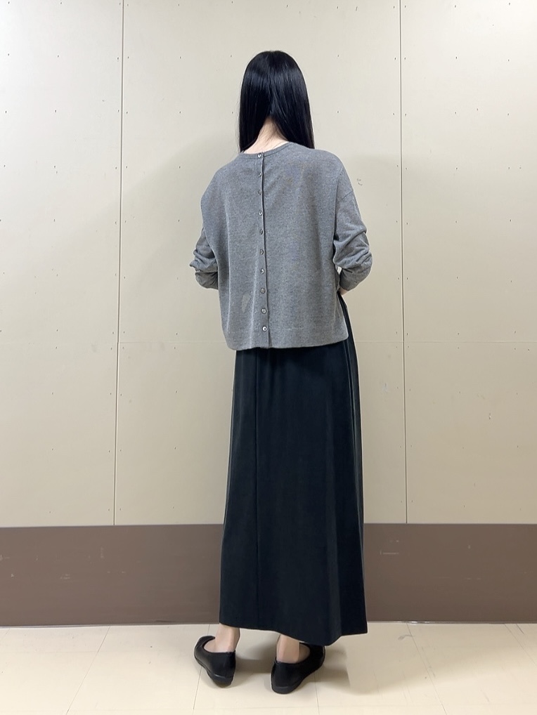 sechiさんの「UNTITLED｜【アンサンブル可/秋羽織り/シアー】前後2WAYカーディガン」を使ったコーディネート