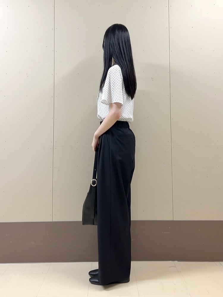sechiさんの「UNTITLED｜【新色追加/セットアップ可】エアリー ダブルブレストジャケット」を使ったコーディネート