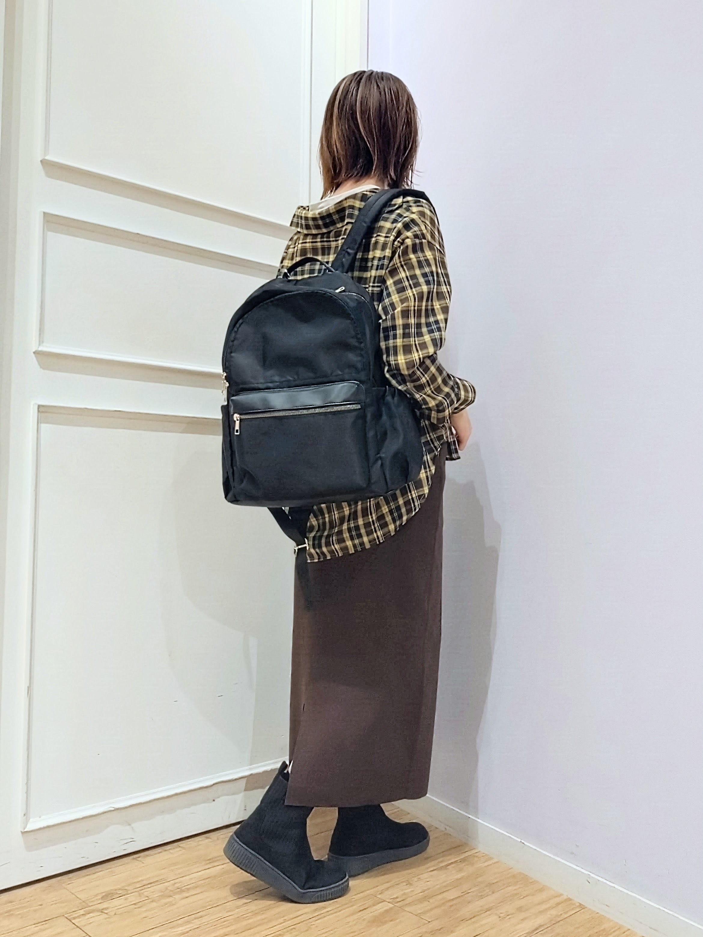 miomioさんの「SHOO･LA･RUE｜【洗濯後しわになりにくい/S-LL】気分で選ぶ 大人のデイリー使いに ベーシックシャツ」を使ったコーディネート