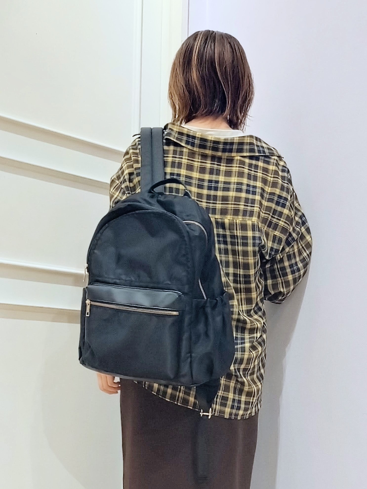 miomioさんの「SHOO･LA･RUE｜【洗濯後しわになりにくい/S-LL】気分で選ぶ 大人のデイリー使いに ベーシックシャツ」を使ったコーディネート