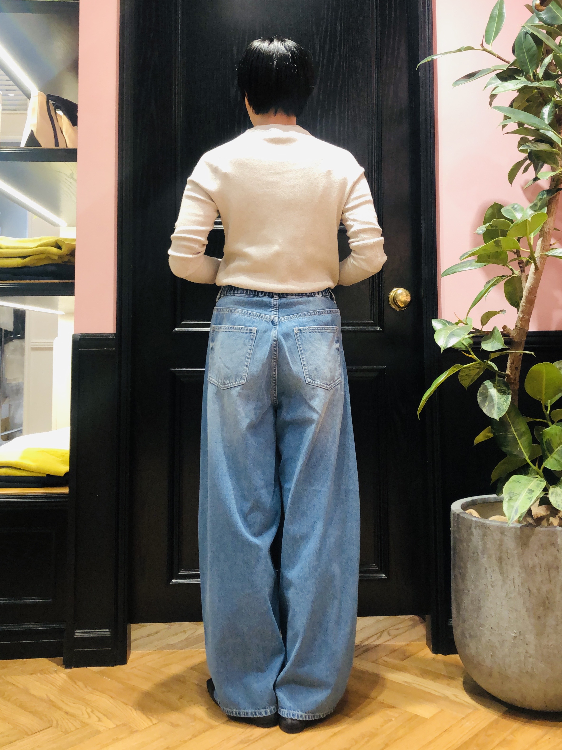 OGATAさんの「DRESSTERIOR｜コットンカシミヤ ラメニット」を使ったコーディネート