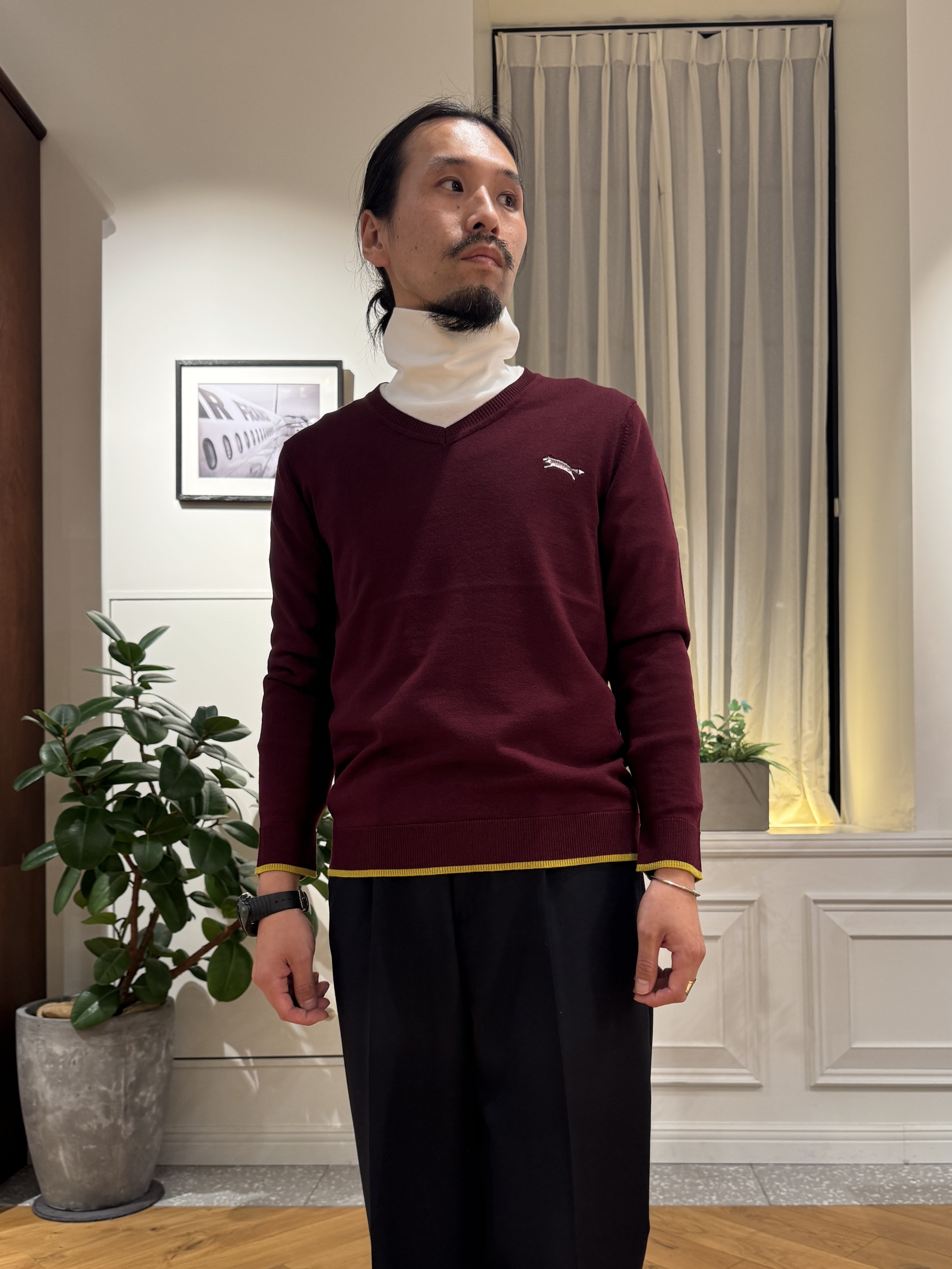 kawarataniさんの「DRESSTERIOR｜ゼニアバルーファ キャッシュウール Vネックプルオーバー」を使ったコーディネート