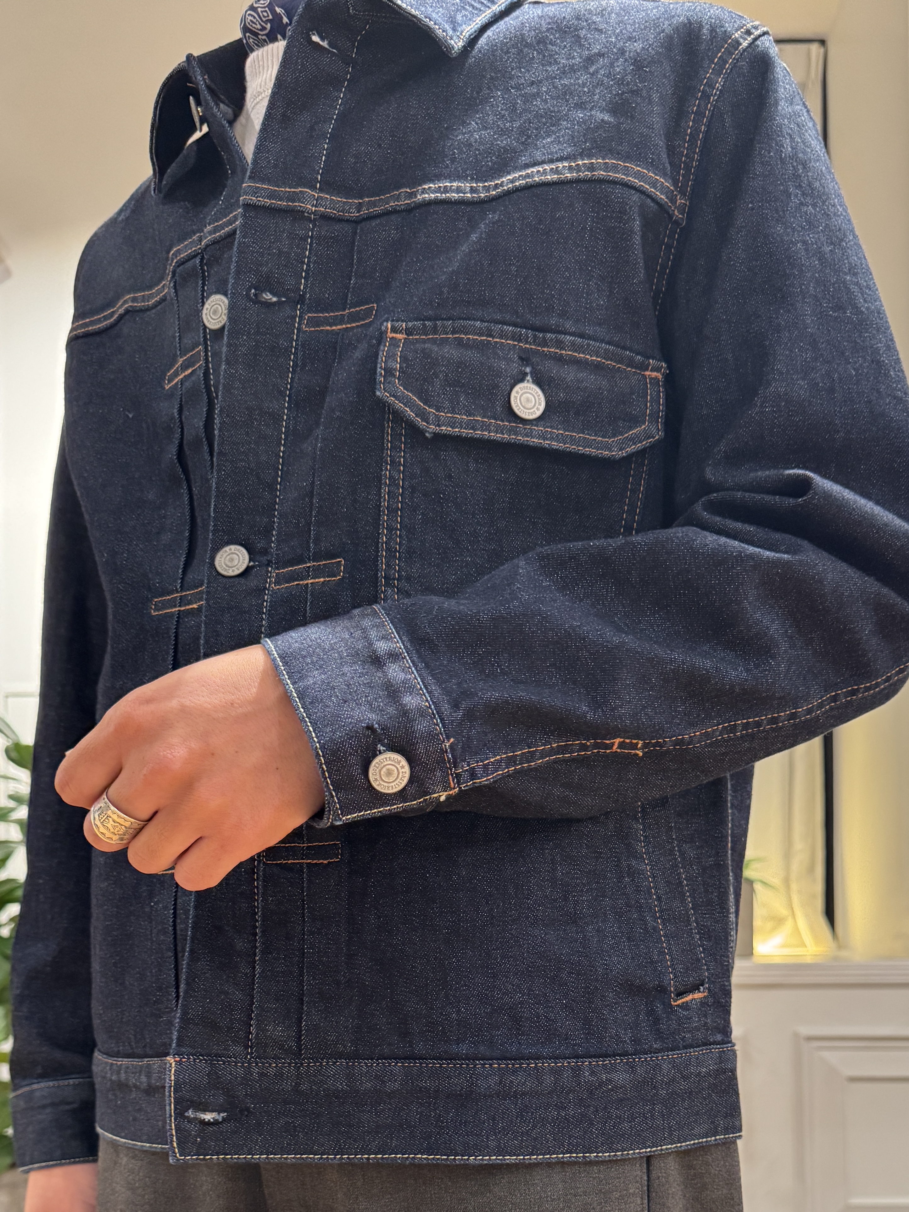 kawarataniさんの「DRESSTERIOR｜KAIHARA denim トラッカージャケット」を使ったコーディネート