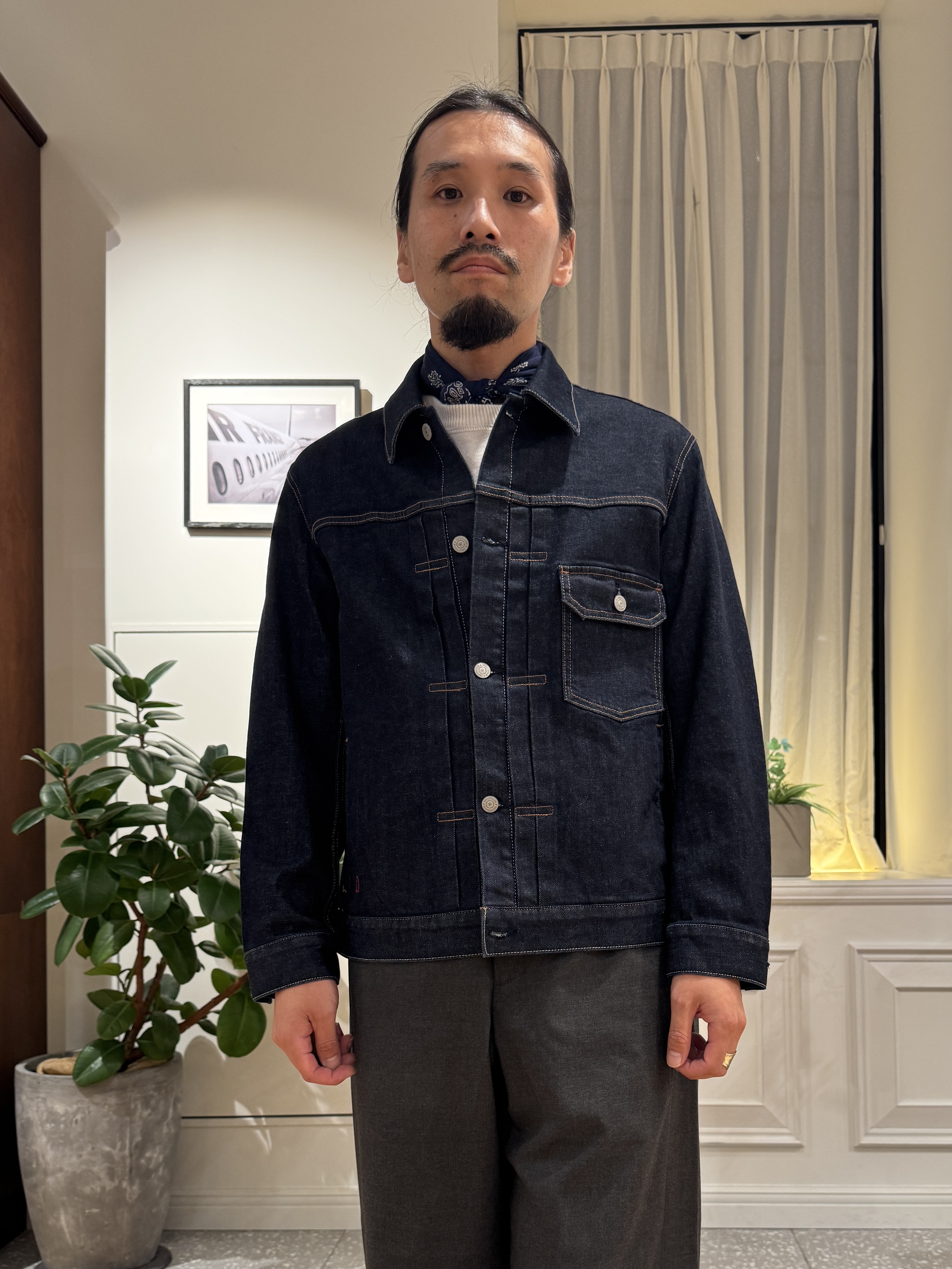 kawarataniさんの「DRESSTERIOR｜KAIHARA denim トラッカージャケット」を使ったコーディネート