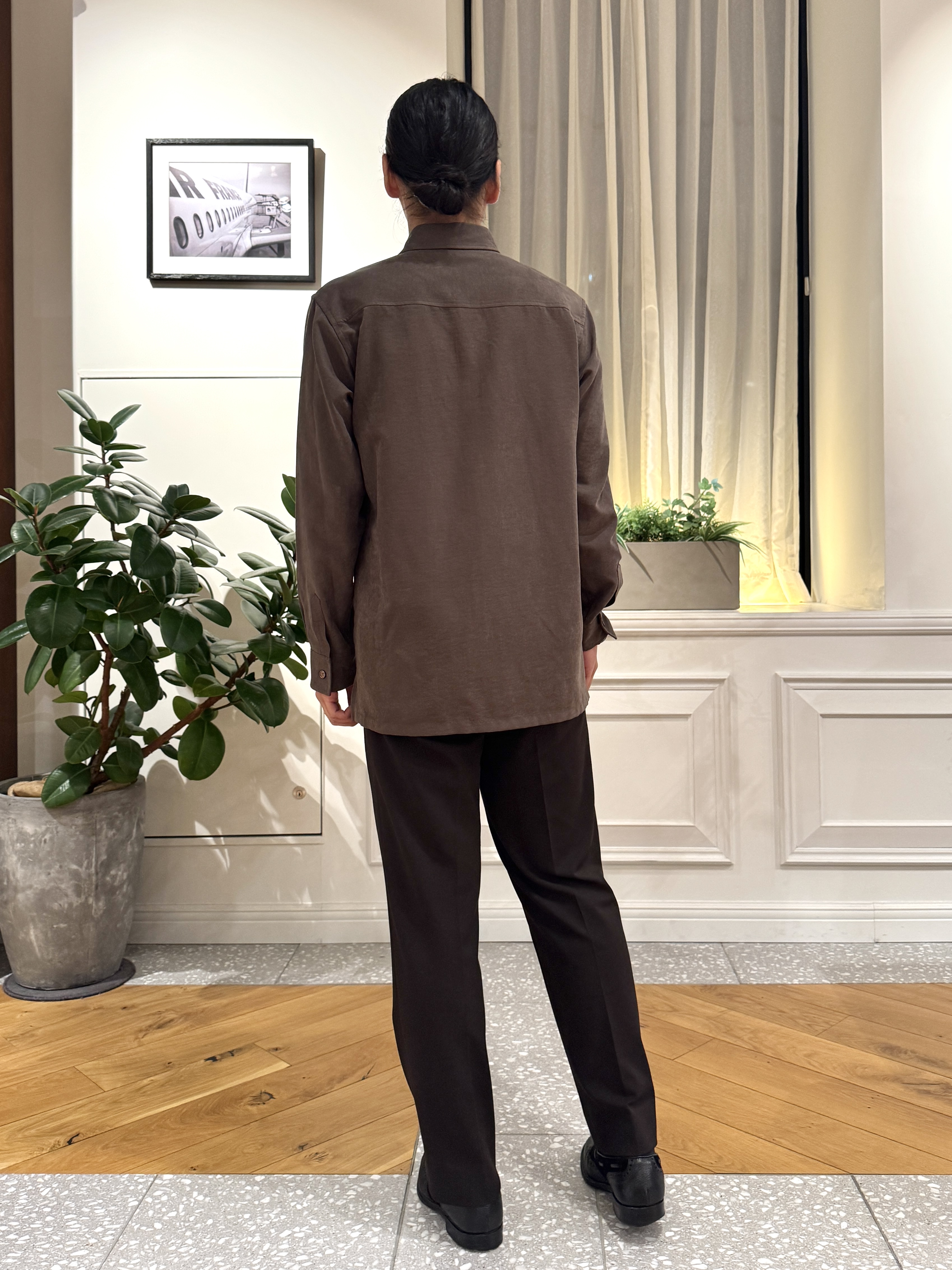 kawarataniさんの「DRESSTERIOR｜【ウォッシャブル】スウェードタッチ キュプラフィブリル シャツ」を使ったコーディネート