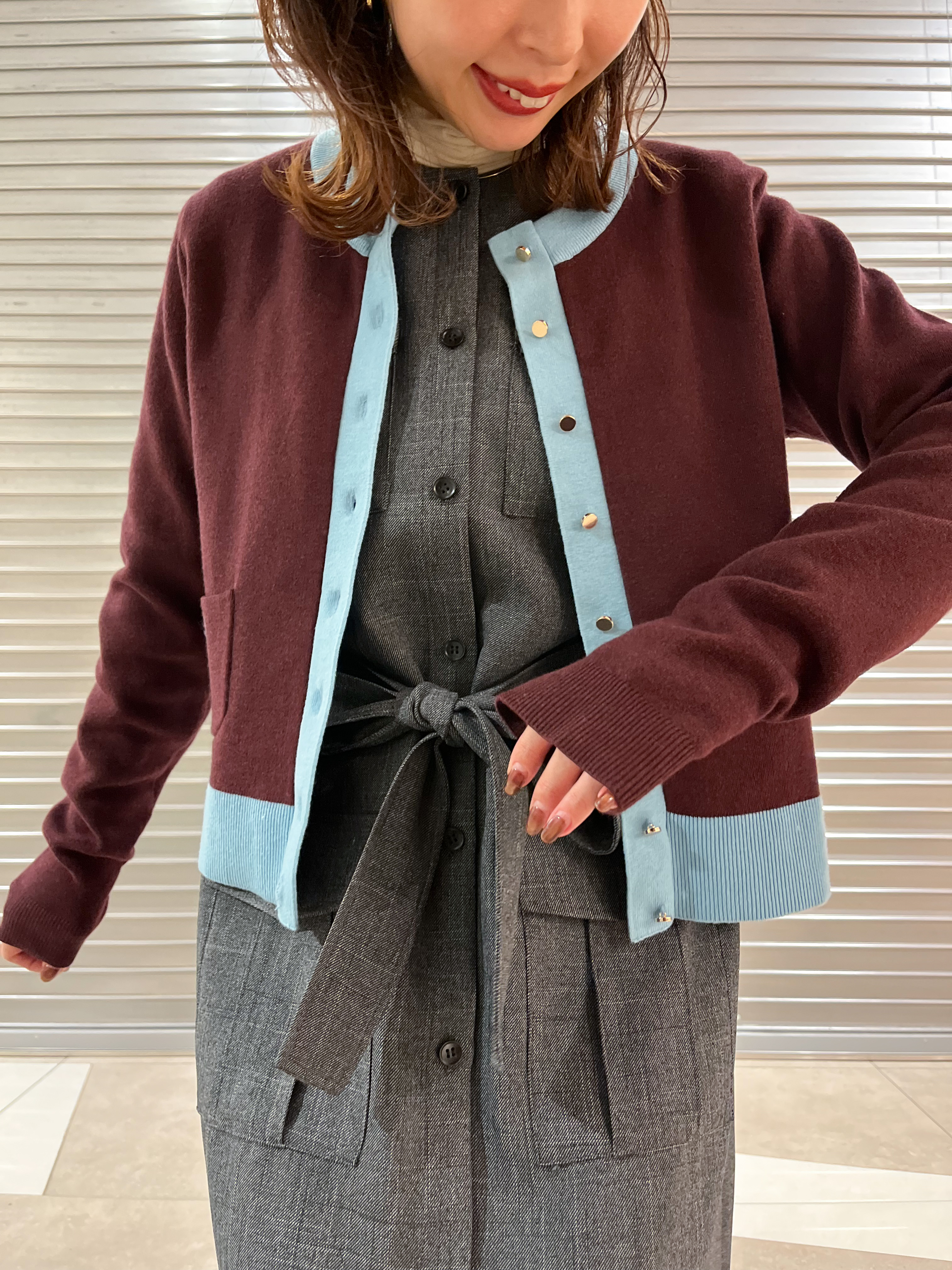 じゅんさんの「DRESSTERIOR｜【マシンウォッシャブル】コットンカシミヤバイカラーカーディガン」を使ったコーディネート