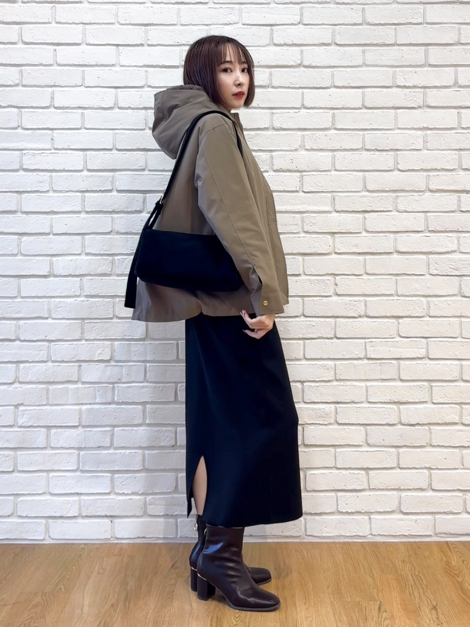 𝐜𝐡𝐢𝐤𝐚さんの「SHOO･LA･RUE｜【洗濯機可/撥水/マルチWAY】ファーライナー付き 毎日欲張りマンパ」を使ったコーディネート
