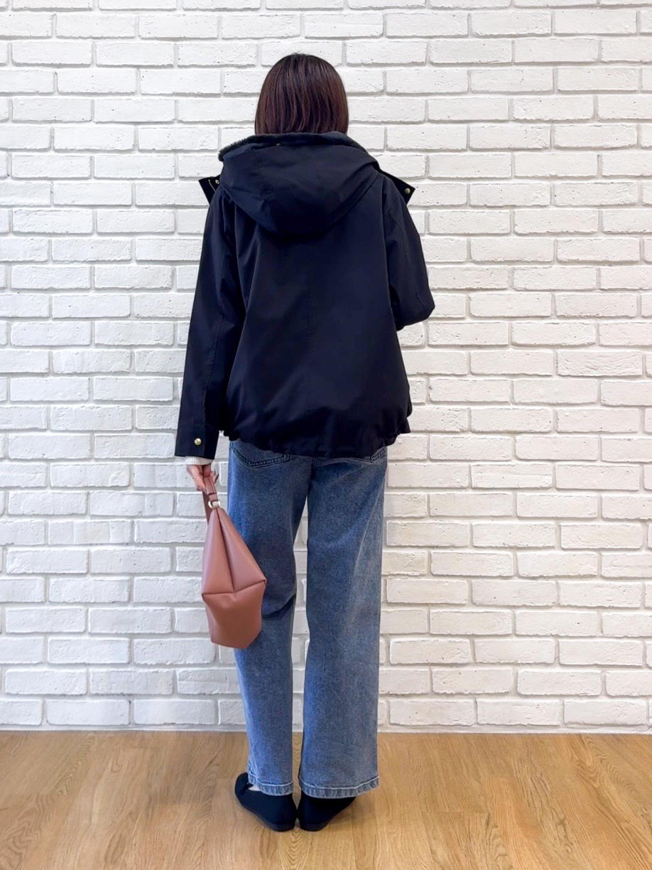 𝐜𝐡𝐢𝐤𝐚さんの「SHOO･LA･RUE｜【洗濯機可/撥水/マルチWAY】ファーライナー付き 毎日欲張りマンパ」を使ったコーディネート