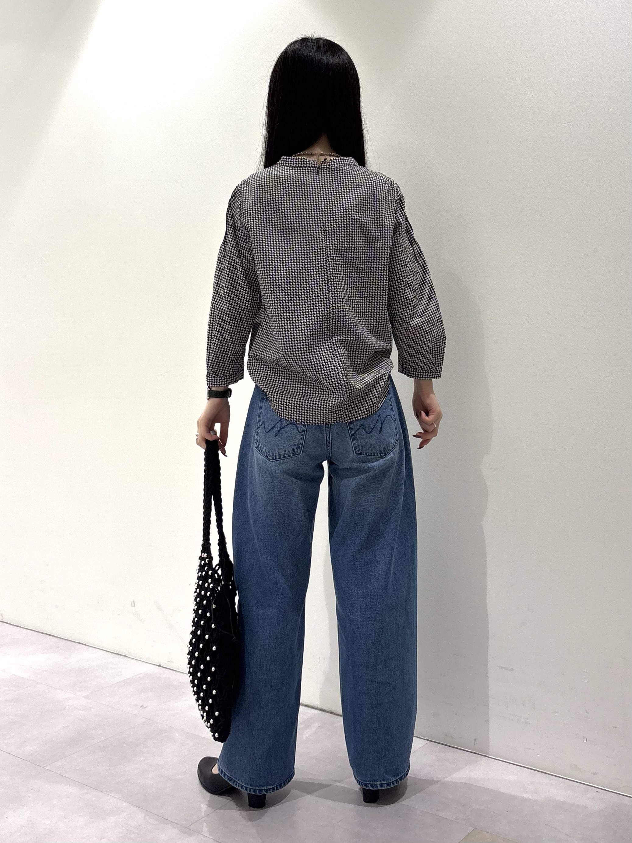 KEIKOさんの「INDIVI｜【初秋にピッタリ！／洗える】凹凸素材ミニスタンドトップス」を使ったコーディネート