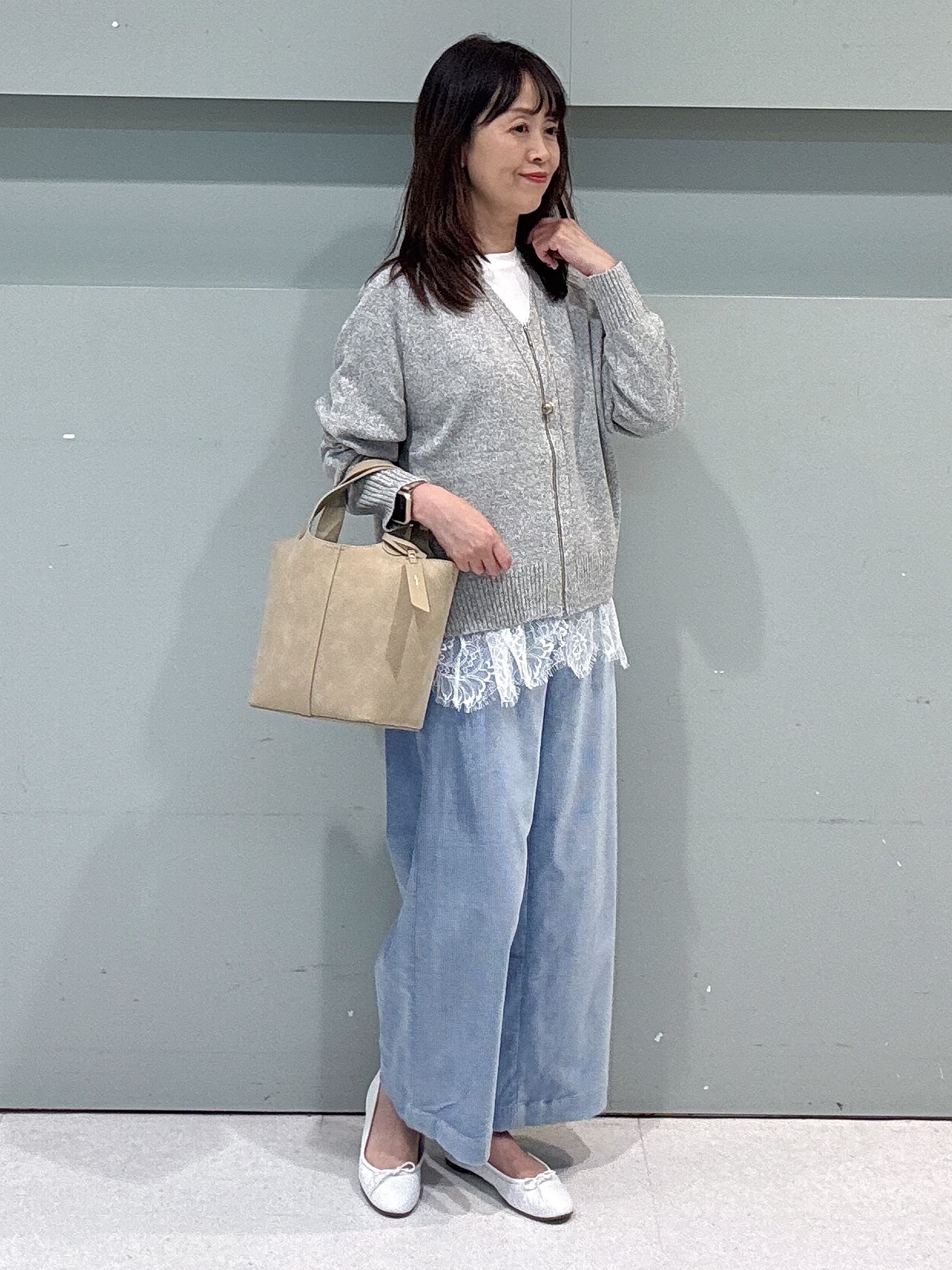 makiさんの「UNTITLED｜【アンサンブル可/秋羽織り】杢調ジップカーディガン」を使ったコーディネート