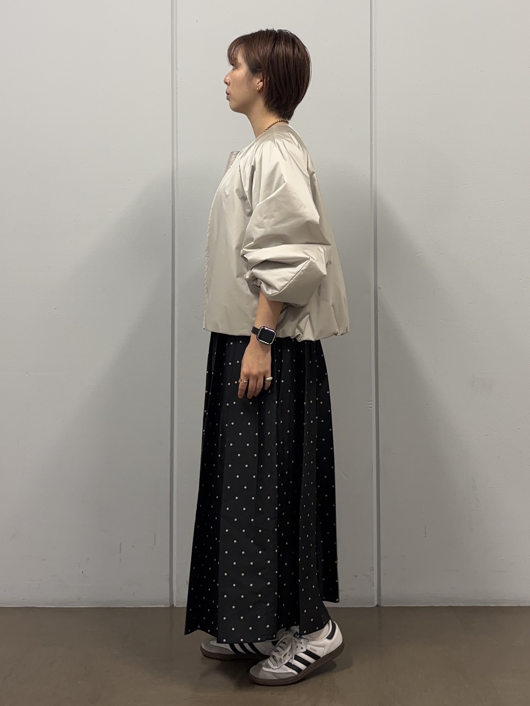 tsujiさんの「UNTITLED｜【軽アウター/中綿/秋冬コート】ショートブルゾン」を使ったコーディネート