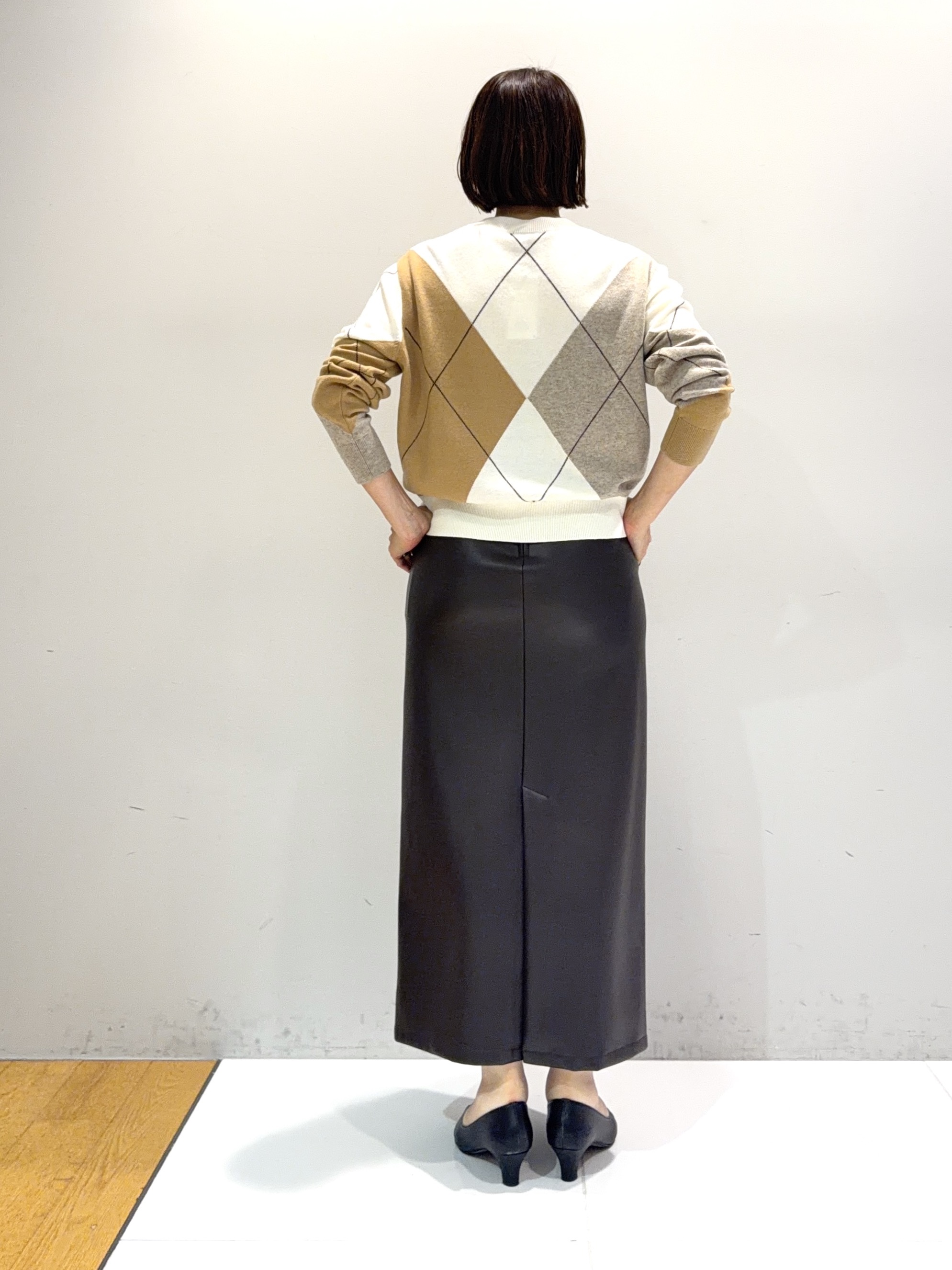 murayamaさんの「INDIVI｜【ラム革／美脚／通勤】レザーパンプス」を使ったコーディネート