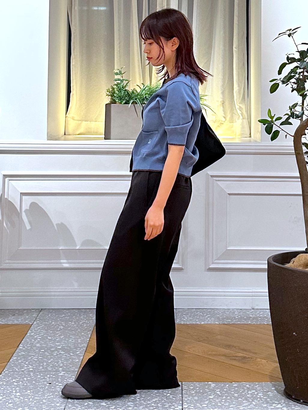 なべこさんの「DRESSTERIOR｜【UVカット／ウォッシャブル】クールタッチ ハーフスリーブカーデ」を使ったコーディネート