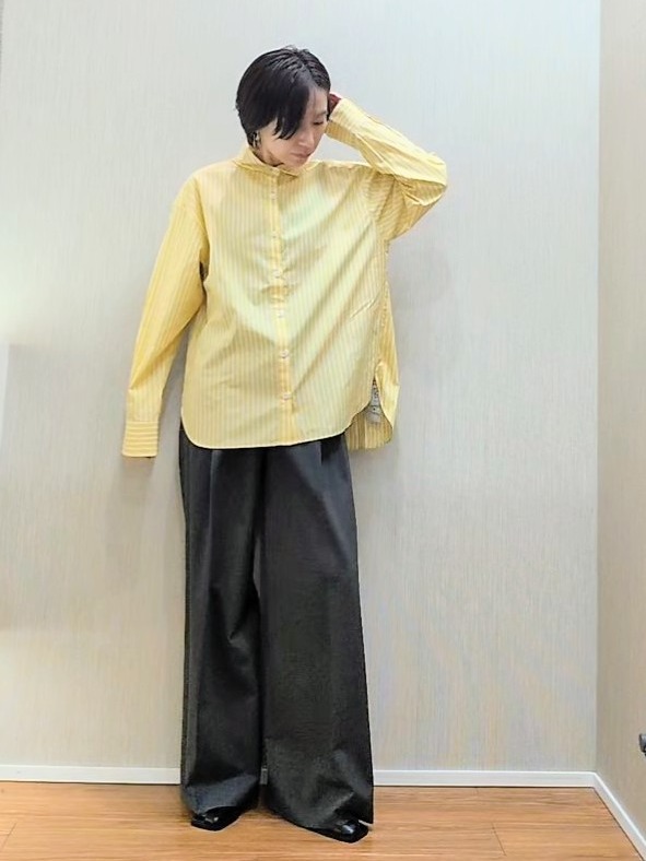 ミズタさんの「UNTITLED｜【6色展開/コットン100】カラーベーシックシャツ」を使ったコーディネート