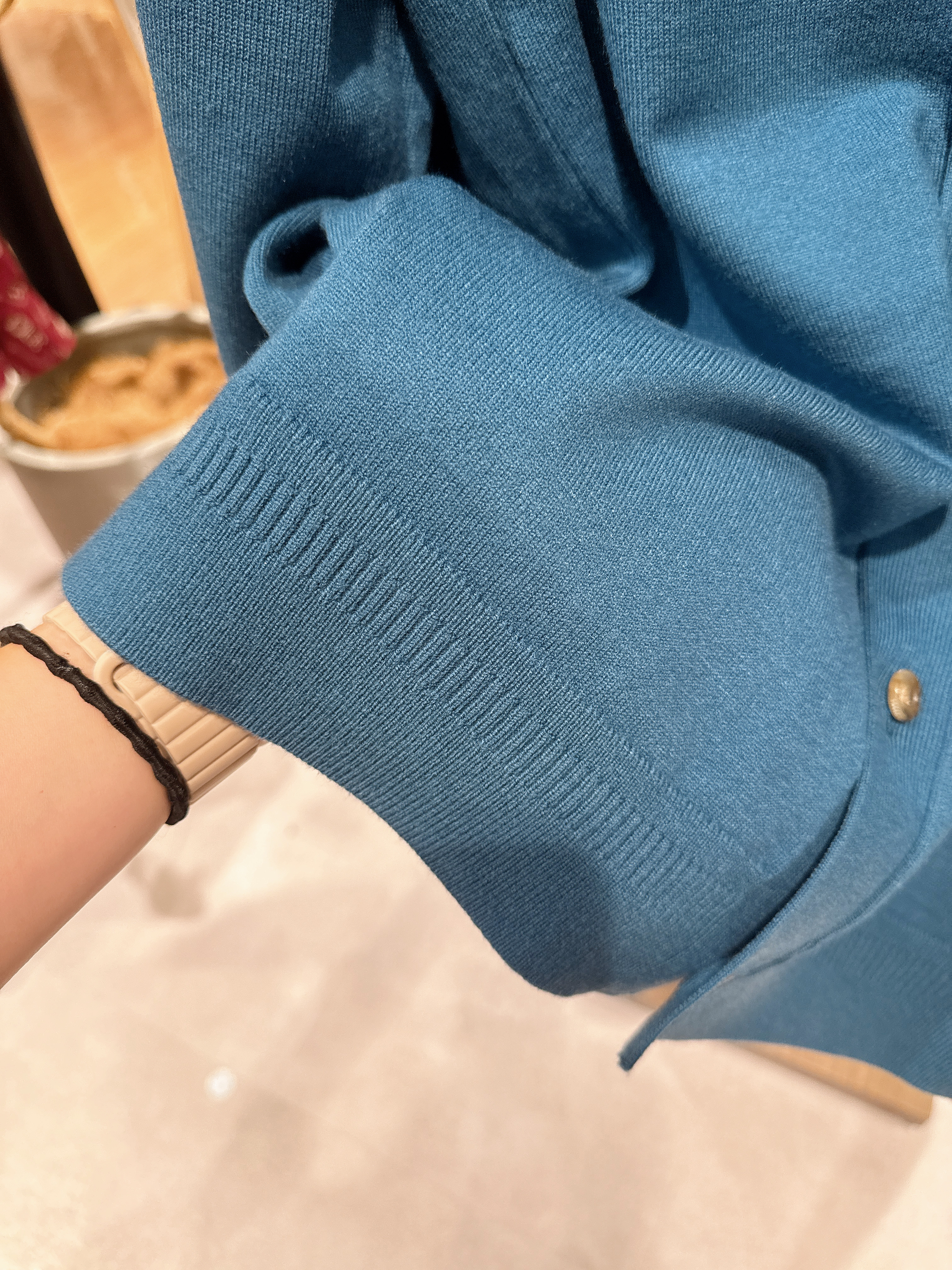 hanechanさんの「TAKEO KIKUCHI｜ニット シャツ カーディガン」を使ったコーディネート