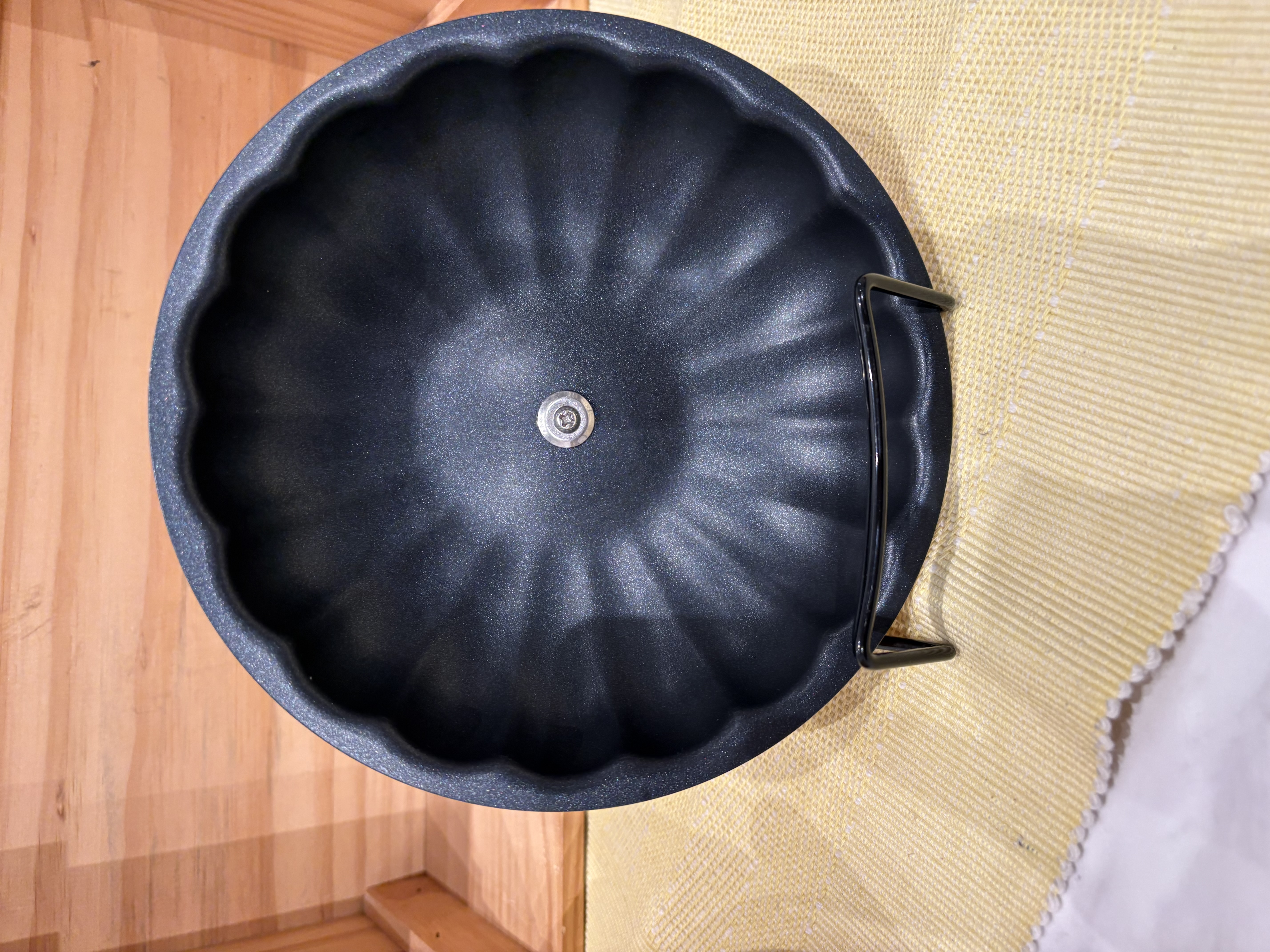 YUKOさんの「212 KITCHEN STORE｜べジポ IH対応ミニ卓上鍋 19cm トマト」を使ったコーディネート