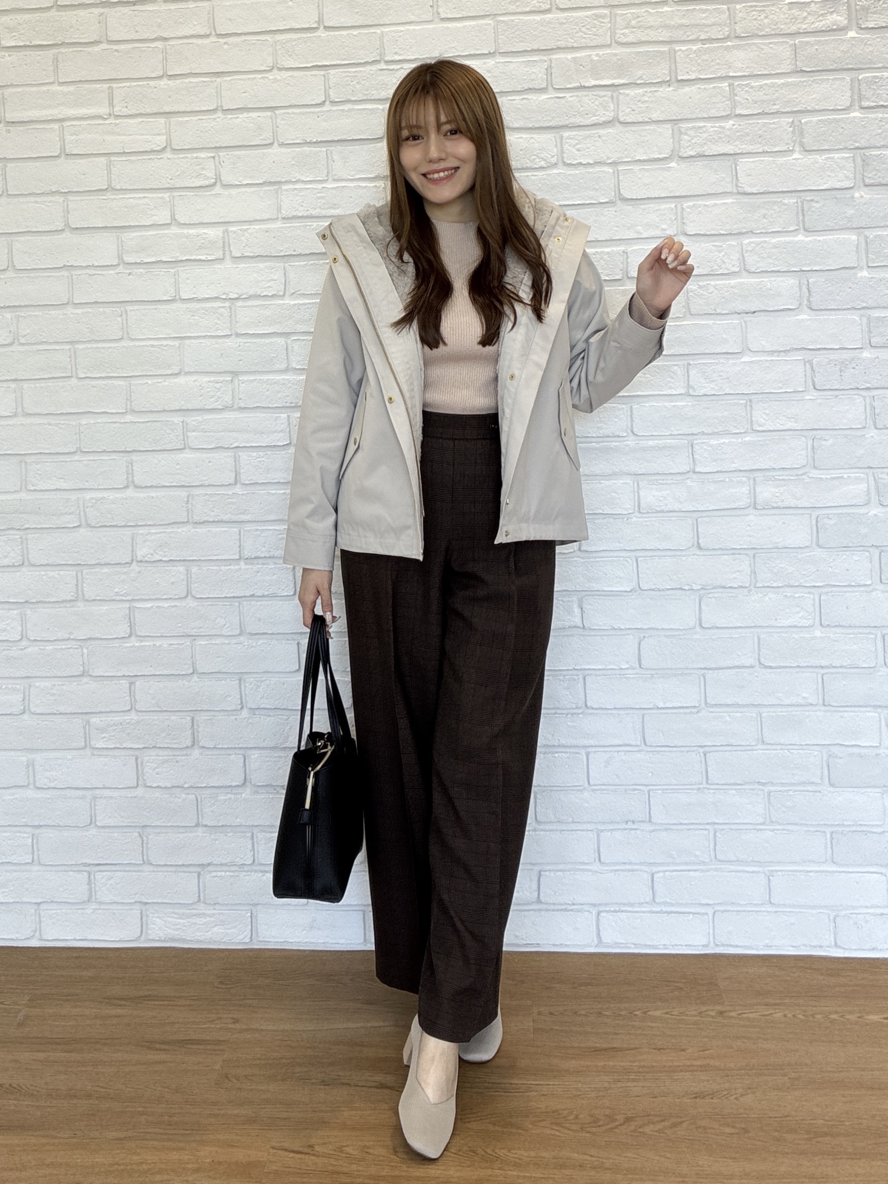 sayaさんの「SHOO･LA･RUE｜【洗濯機可/撥水/マルチWAY】ファーライナー付き 毎日欲張りマンパ」を使ったコーディネート