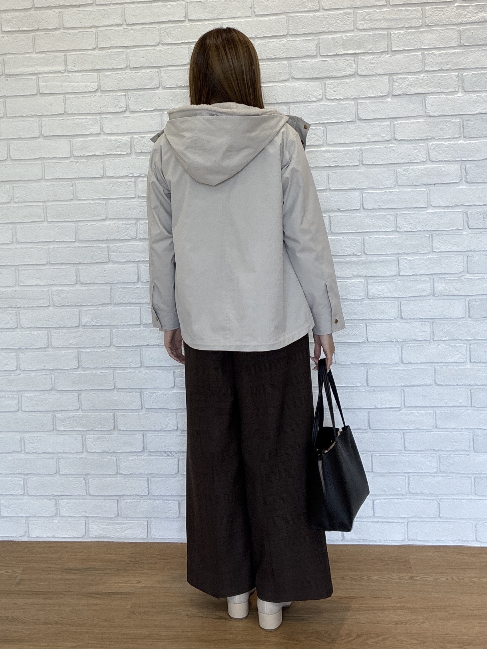sayaさんの「SHOO･LA･RUE｜【洗濯機可/撥水/マルチWAY】ファーライナー付き 毎日欲張りマンパ」を使ったコーディネート