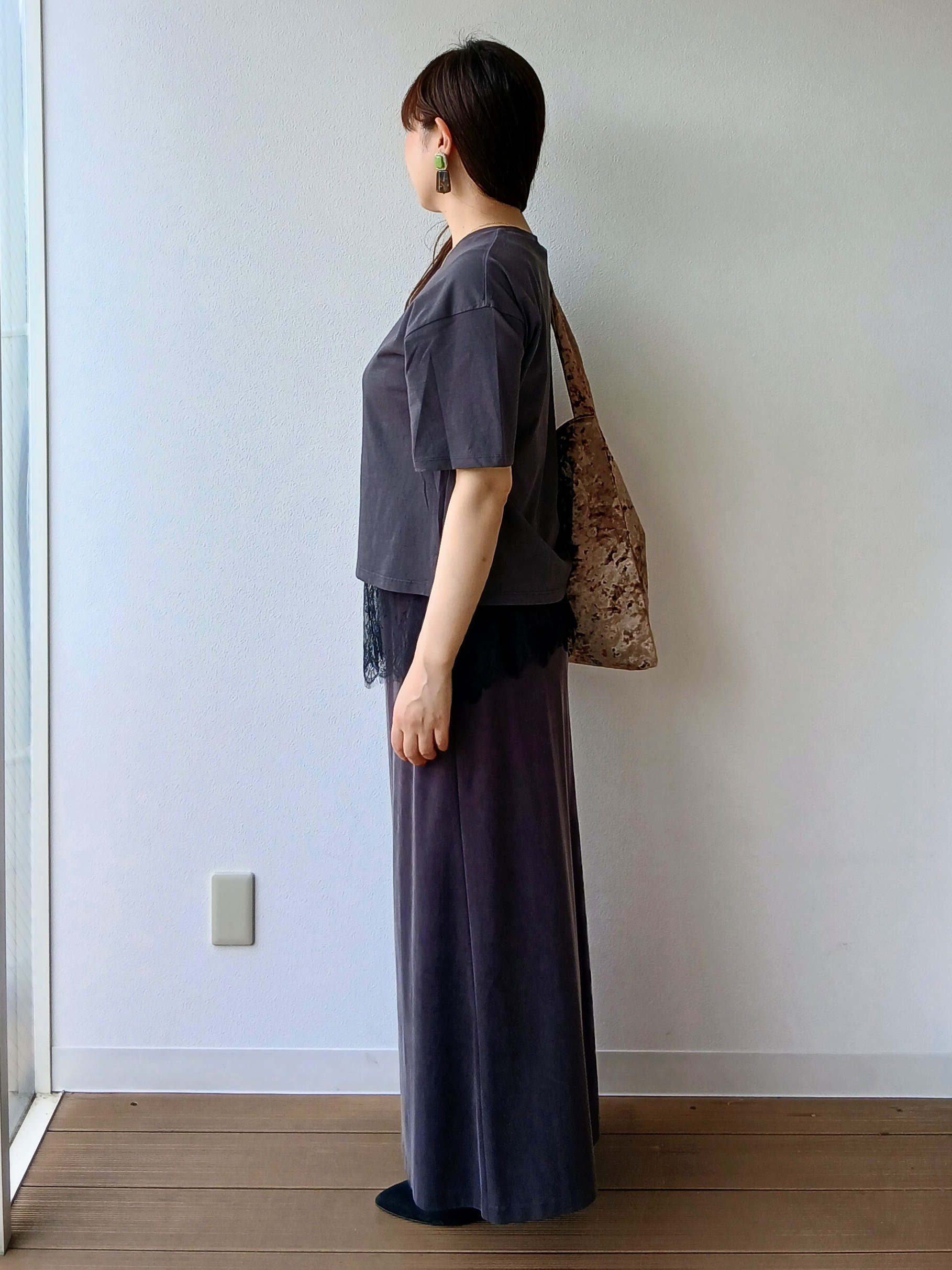 なみきさんの「UNTITLED｜【1枚でもセットでも】レースキャミ付きプルオーバー」を使ったコーディネート
