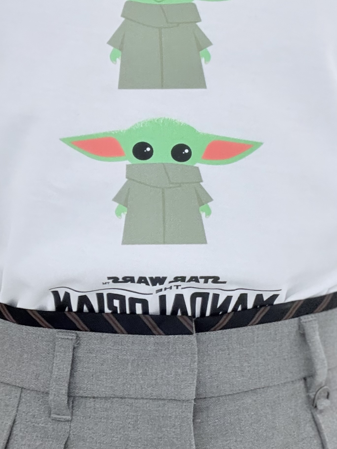 Yamaさんの「DRESSTERIOR｜【接触冷感】STAR WARS グローグ グラフィックTシャツ」を使ったコーディネート