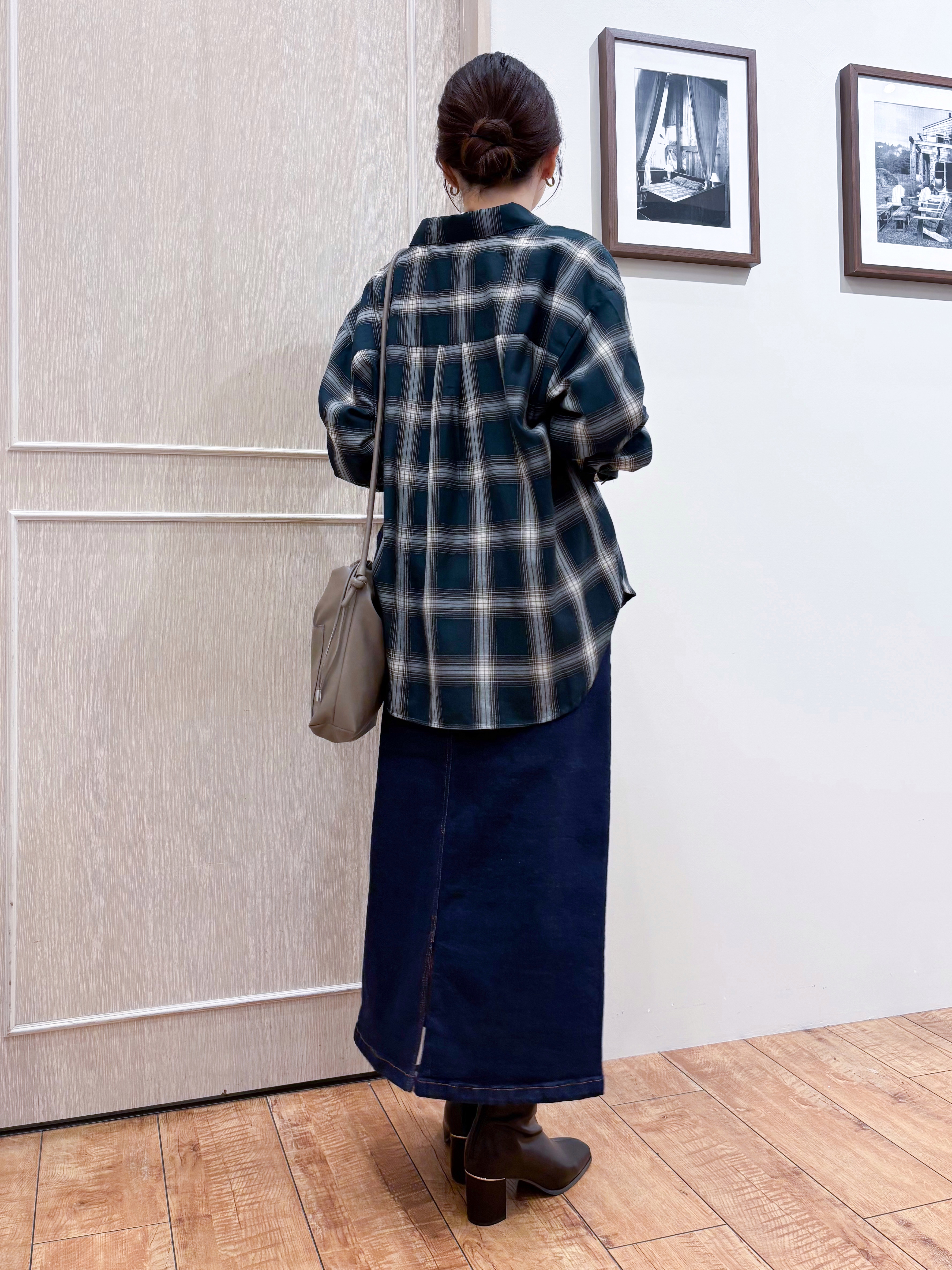 なみさんの「SHOO･LA･RUE｜【洗濯後しわになりにくい/S-LL】気分で選ぶ 大人のデイリー使いに ベーシックシャツ」を使ったコーディネート