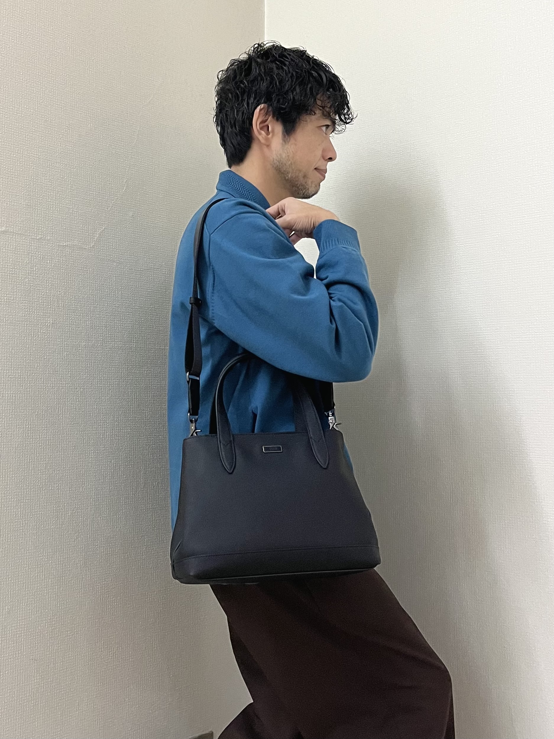 URAさんの「TAKEO KIKUCHI｜ニット シャツ カーディガン」を使ったコーディネート