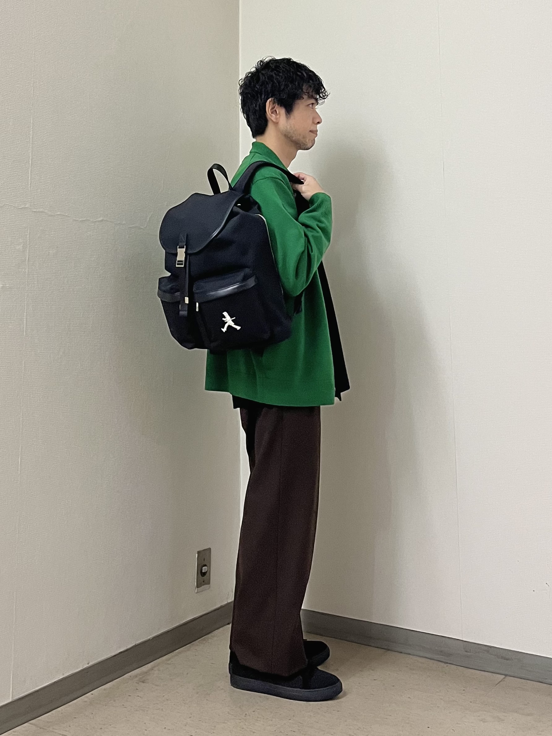 URAさんの「TAKEO KIKUCHI｜ニット シャツ カーディガン」を使ったコーディネート