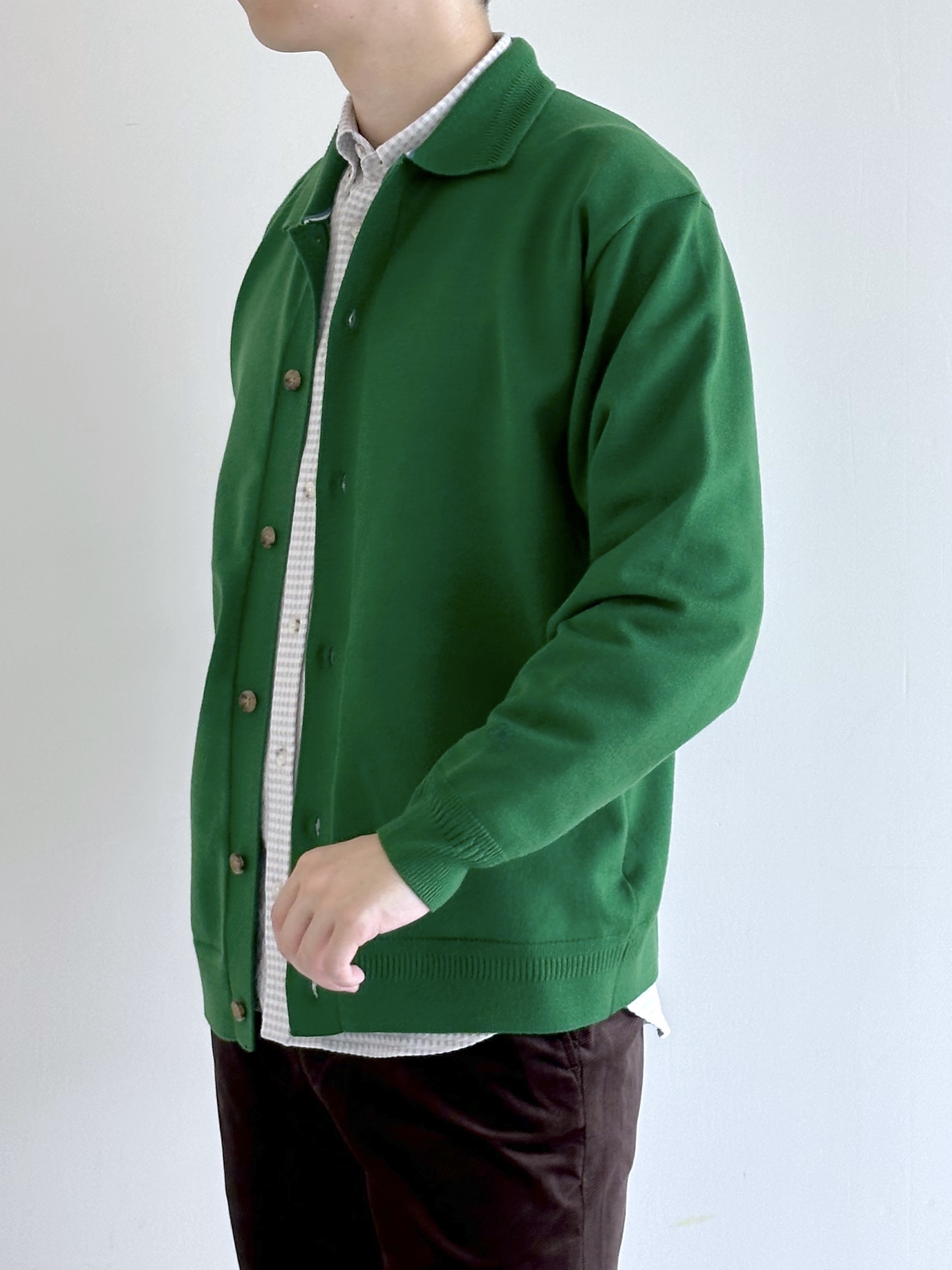 イッシーさんの「TAKEO KIKUCHI｜ニット シャツ カーディガン」を使ったコーディネート