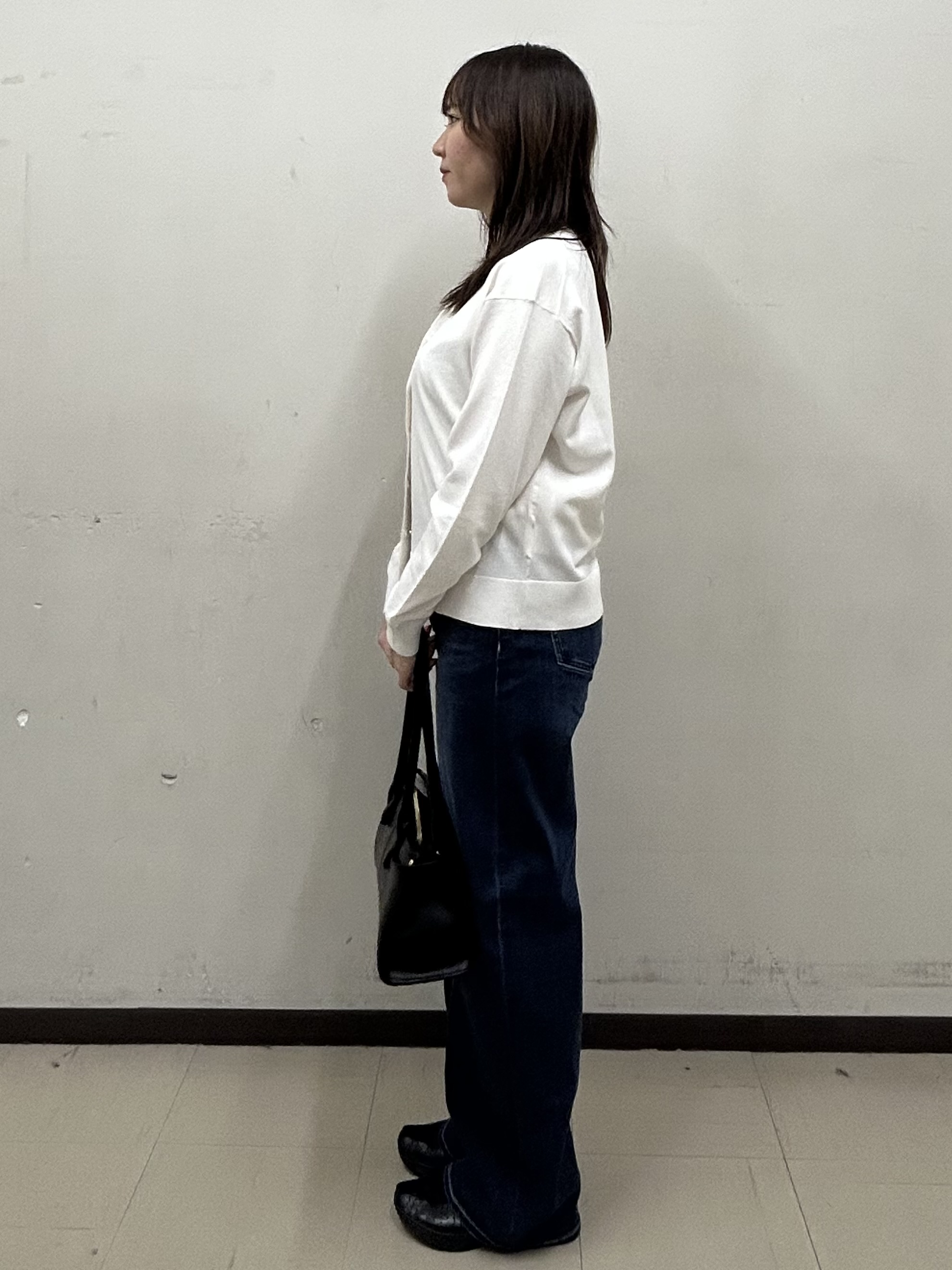 noeさんの「INDIVI｜【2点セット】5分袖ニット＆カーディガン きれいめアンサンブルニット」を使ったコーディネート