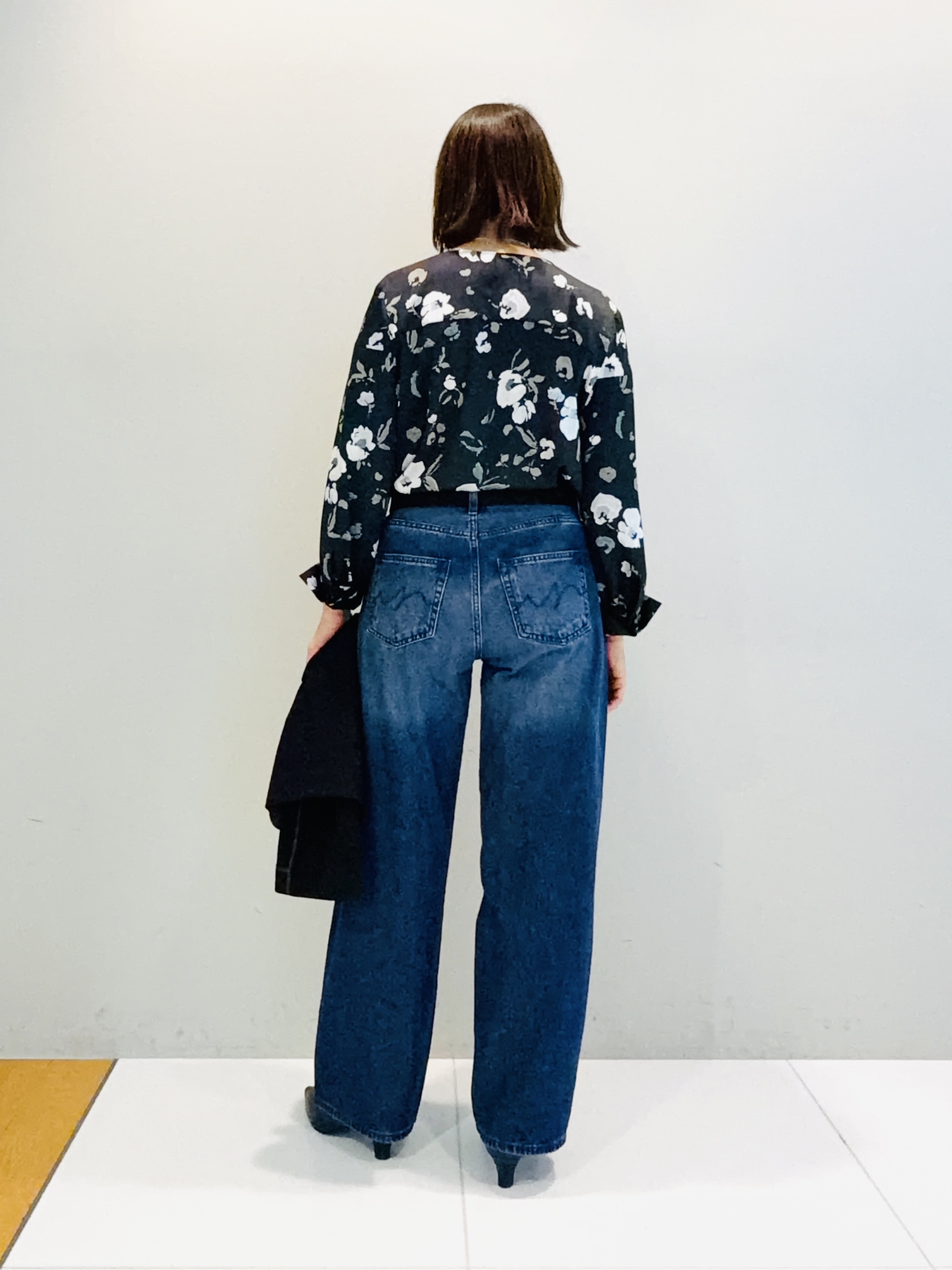 murayamaさんの「INDIVI｜【初秋/UVケア/着る日傘】ダブルジャケット」を使ったコーディネート